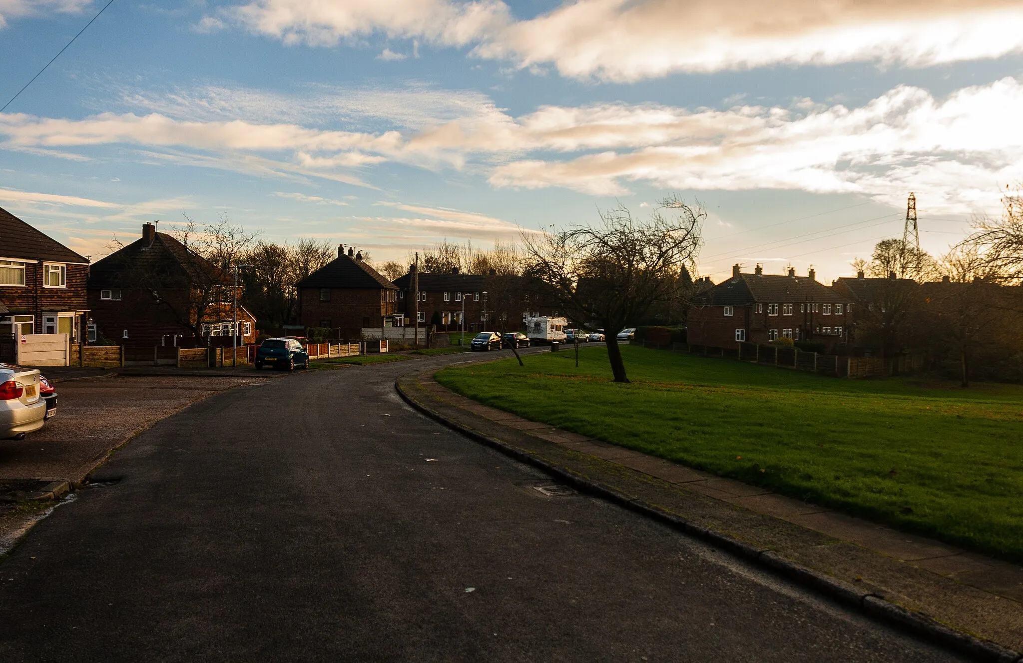 Photo showing: Falcon Crescent