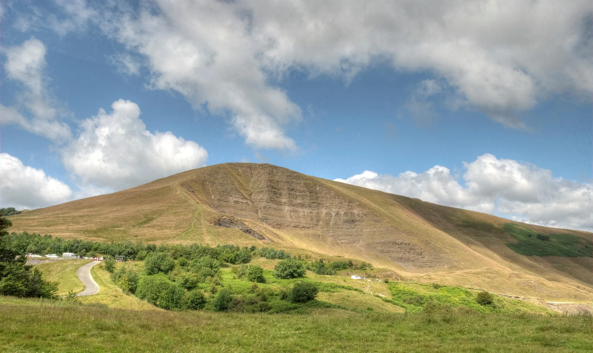 Photo showing: Mam Tor near Castleton