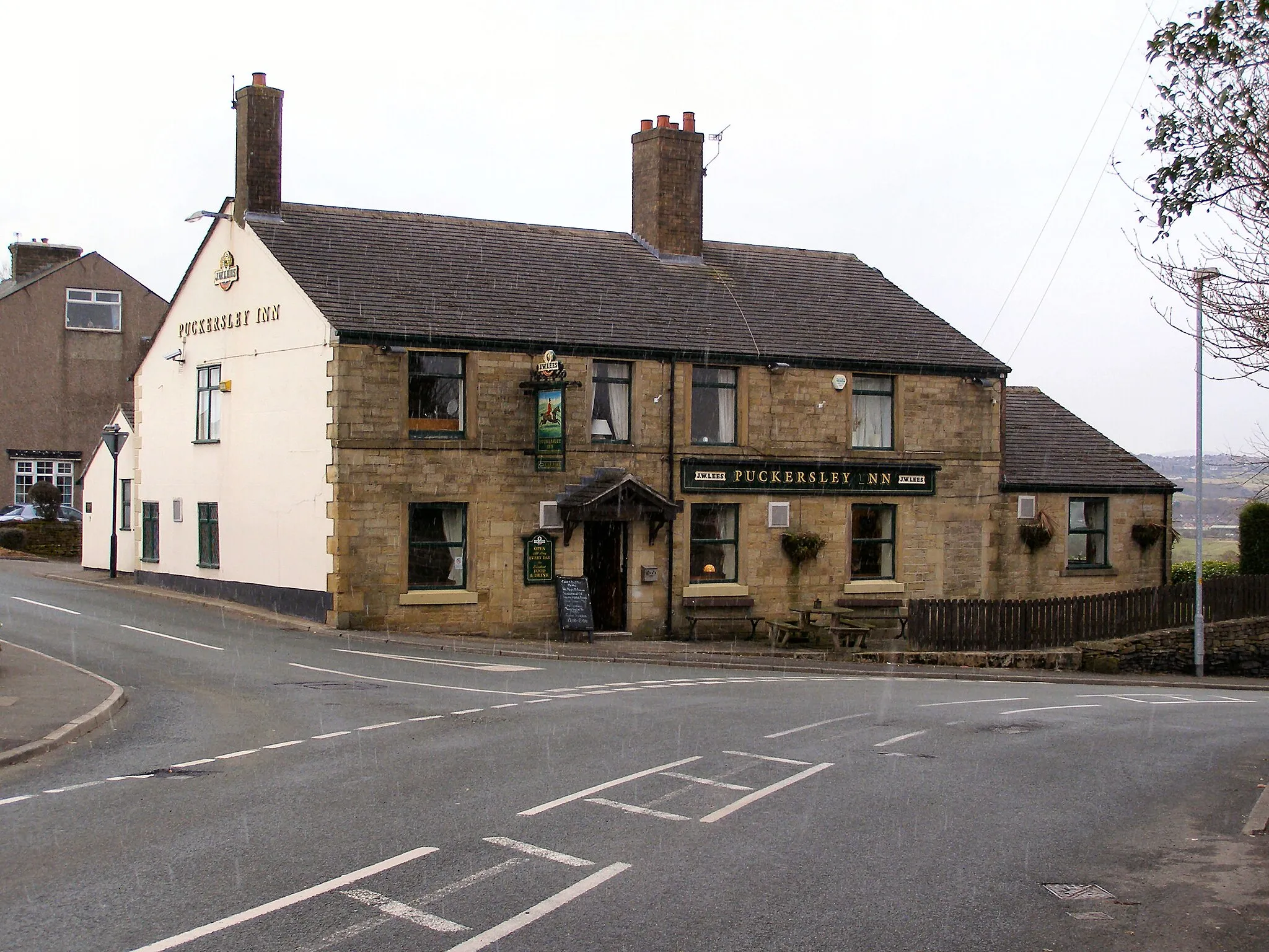 Photo showing: Puckersley Inn Corner of Castleton Road and Thornham Road.