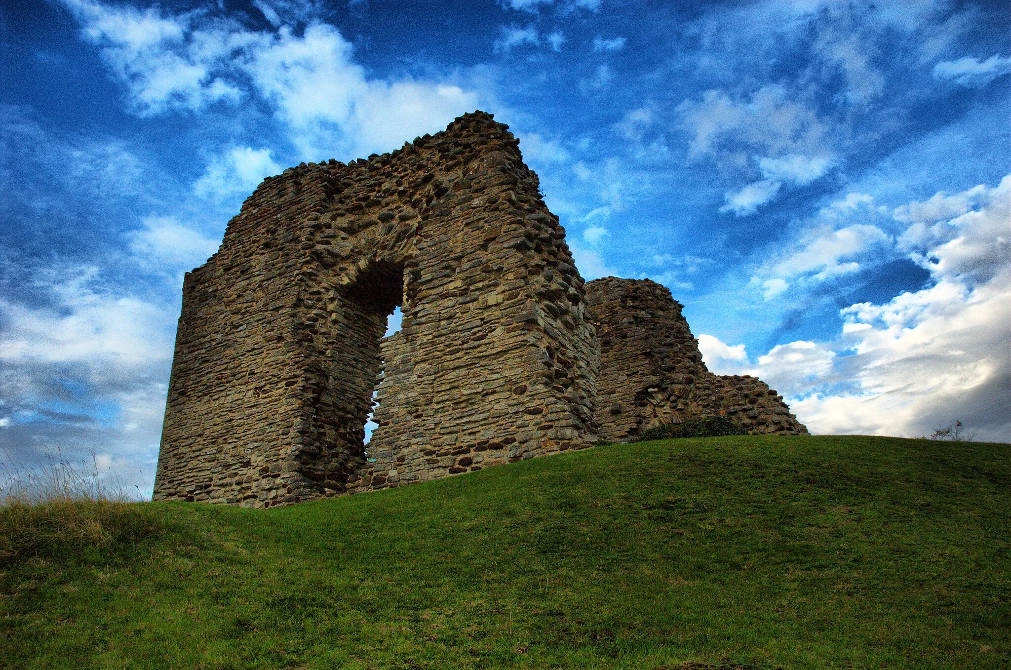 Photo showing: Ruins of Christchurch Castle