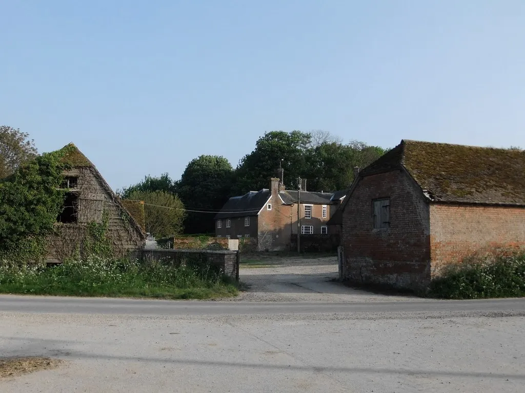 Photo showing: All Hallows Farm