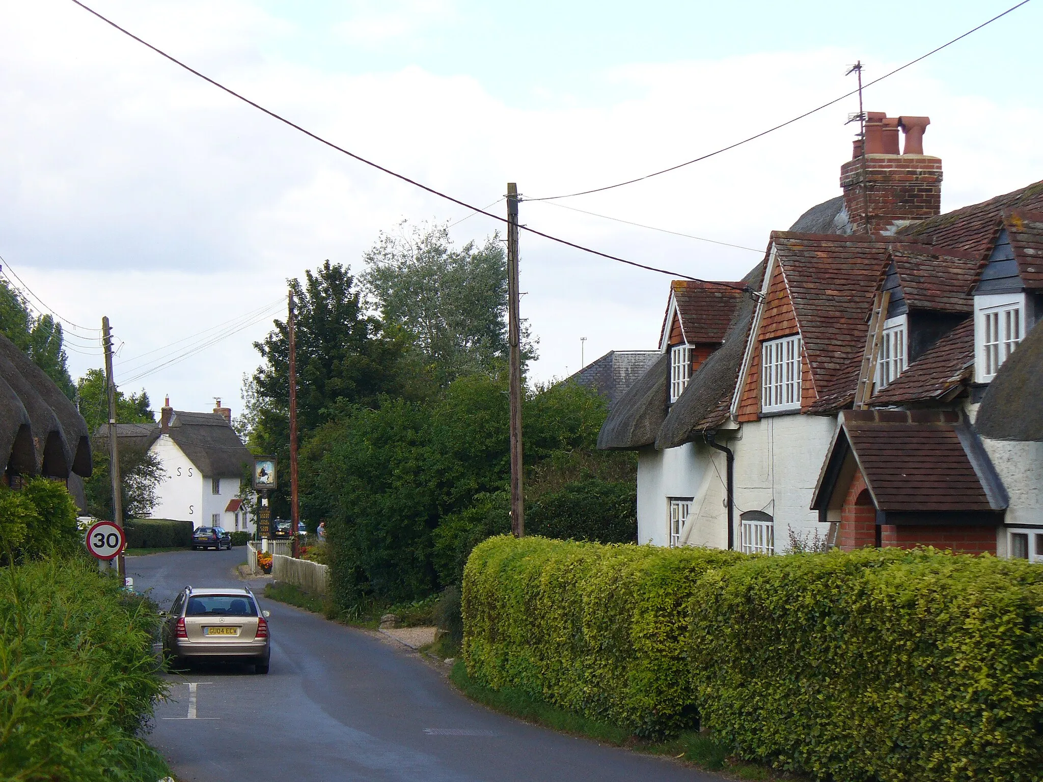 Photo showing: Chilbolton Village