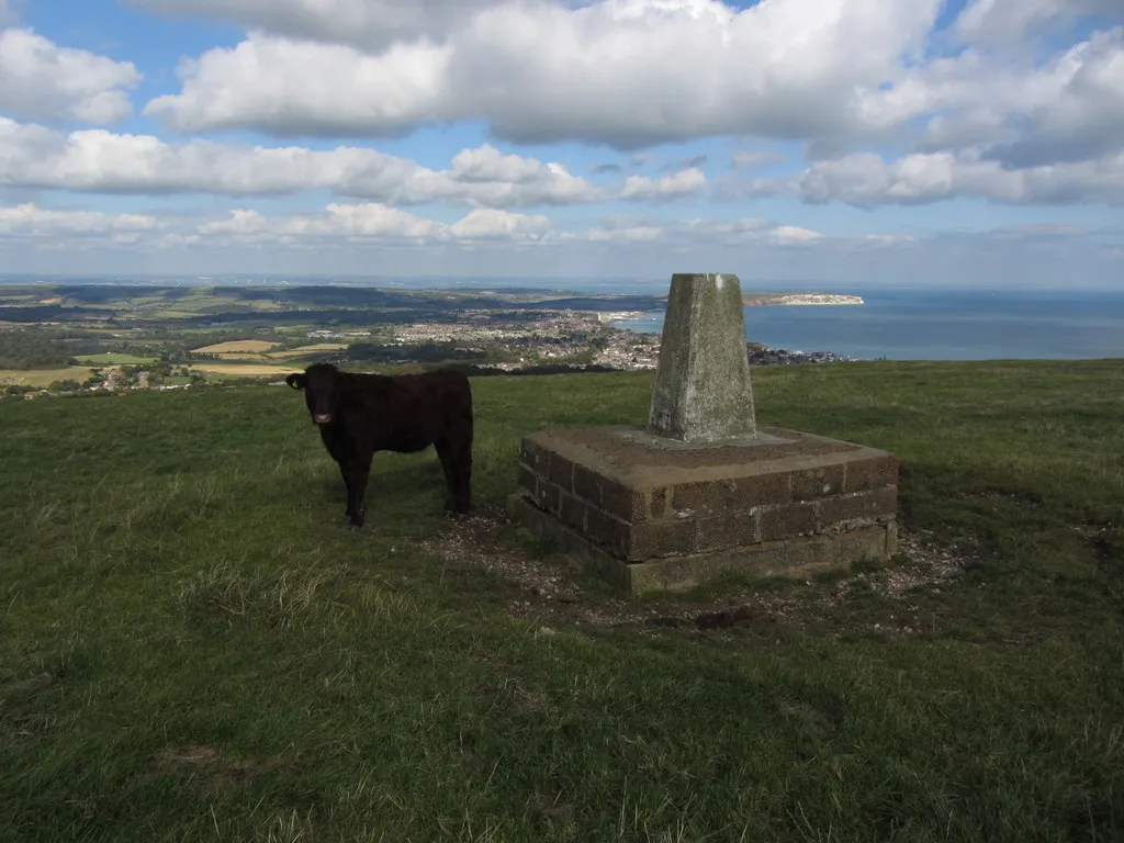 Photo showing: Trig point on Shanklin Down - View towards Shanklin & Sandown
