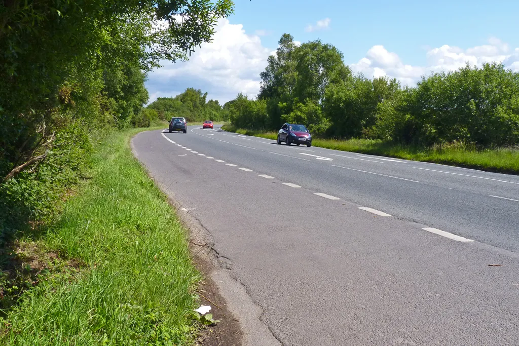 Photo showing: A35 Main Road