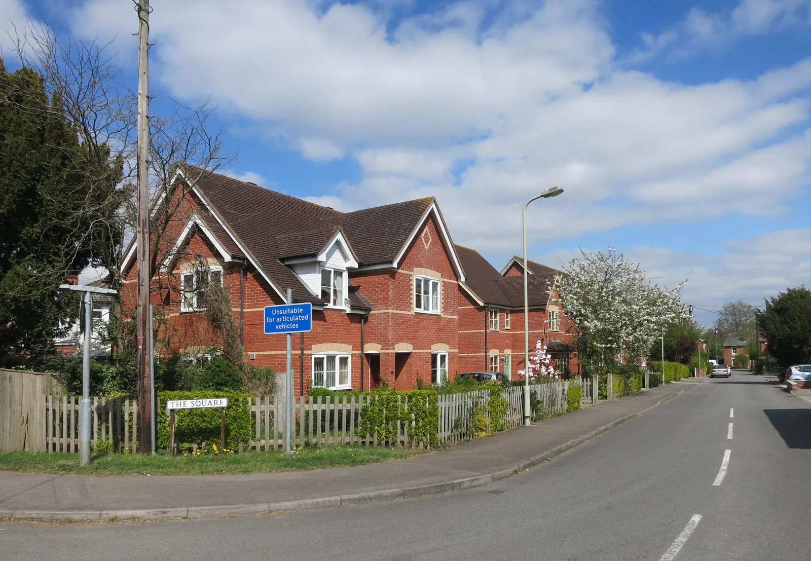 Photo showing: The Square, Spencers Wood