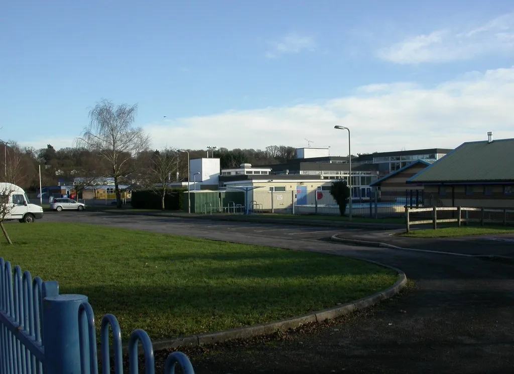 Photo showing: Poulner Junior School