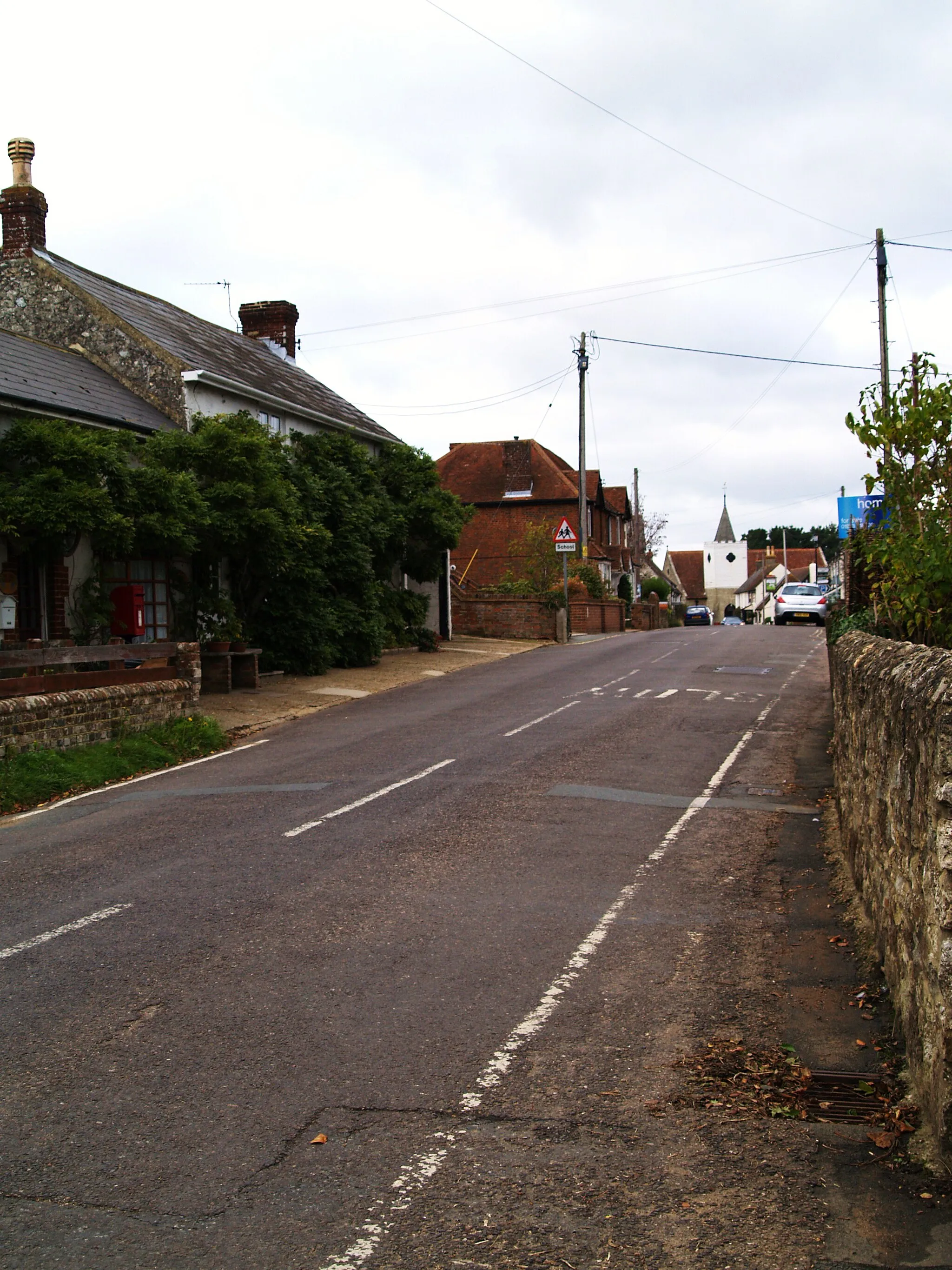 Photo showing: Newchurch High Street