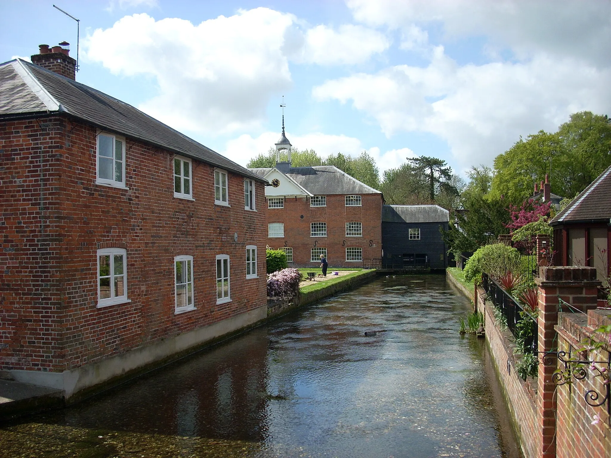 Photo showing: Whitchurch Silk Mill, Hampshire, UK.