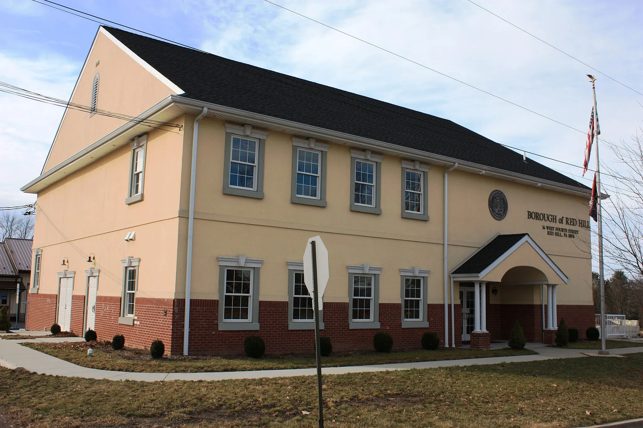 Photo showing: Red Hill Borough Hall