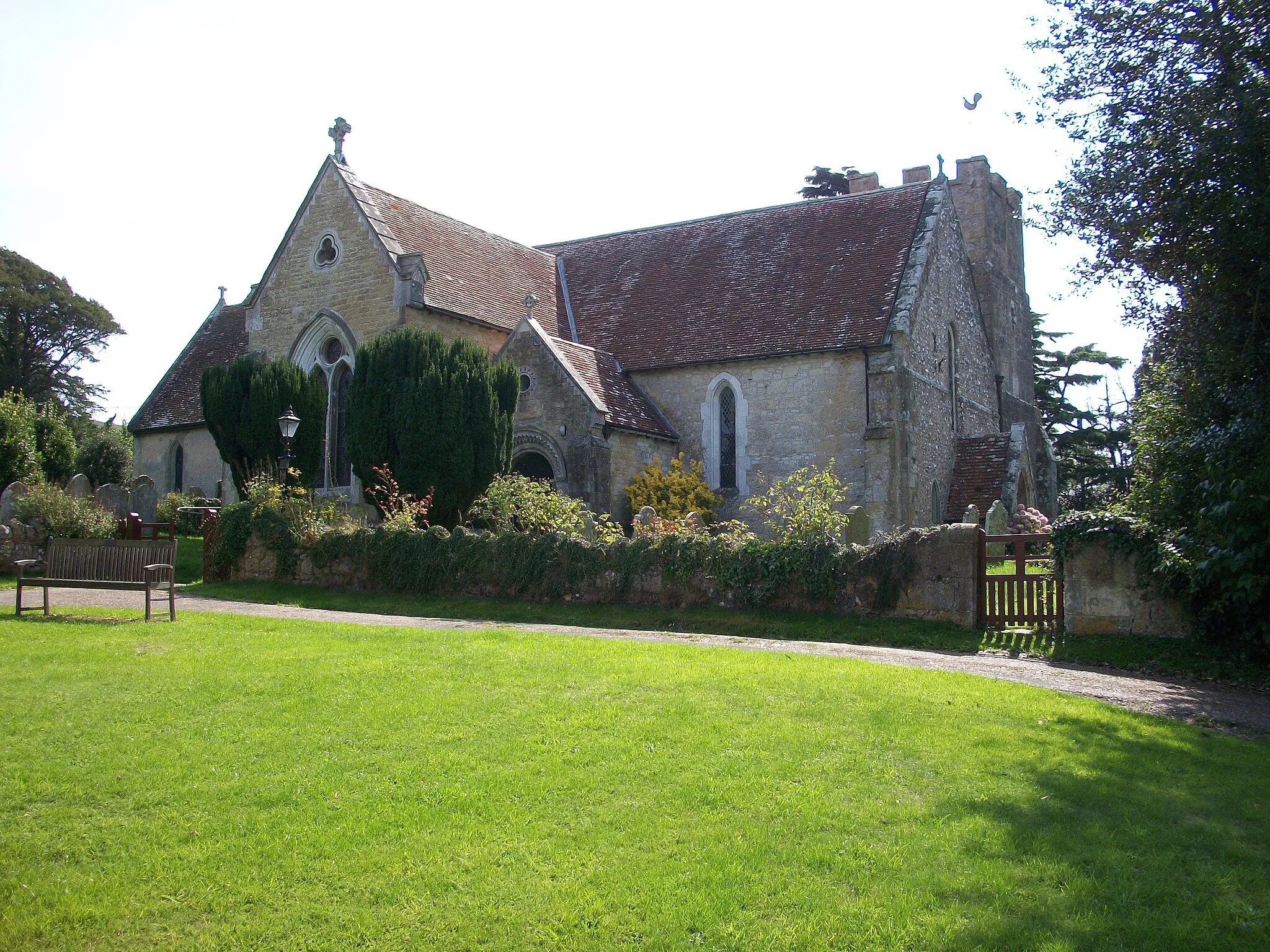 Photo showing: All Saints' parish church, Calbourne, Isle of Wight