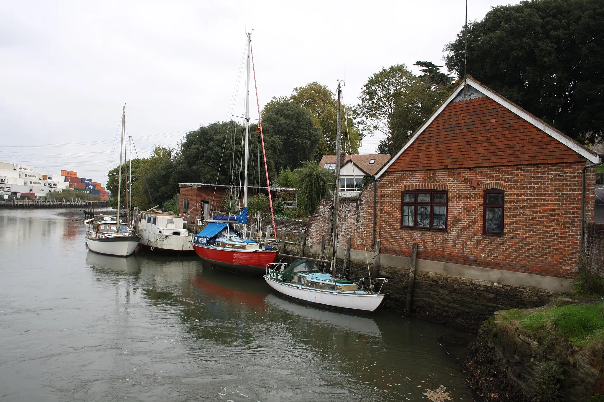 Photo showing: Boats near Eling Tide Mill, Southampton