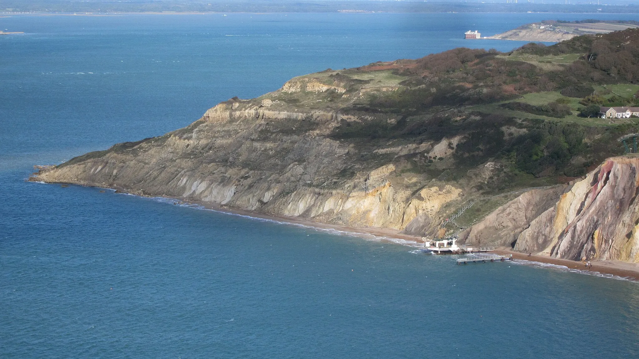 Photo showing: An extensive area of landslips on the coast North of Alum Bay