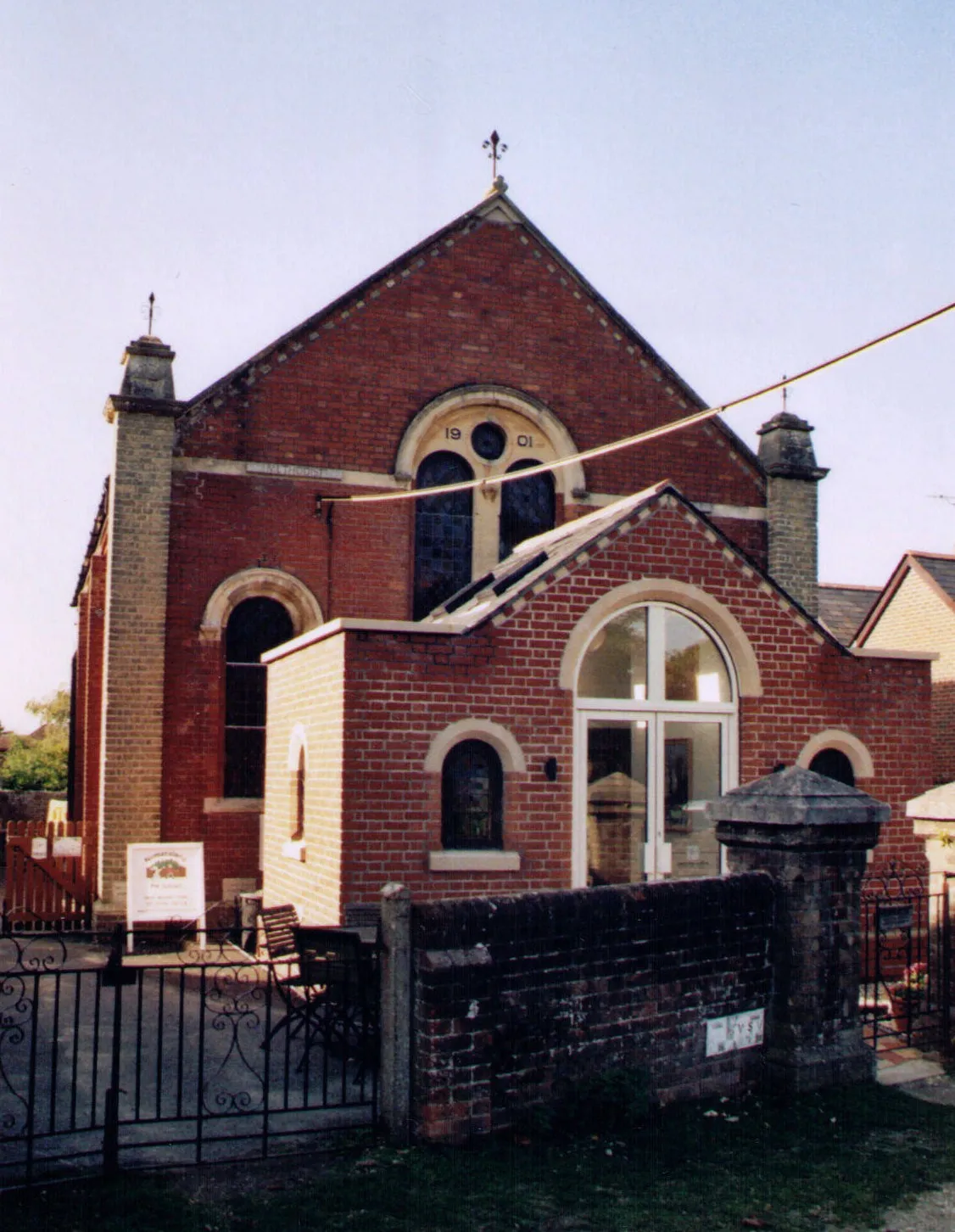 Photo showing: Nomansland Methodist Chapel