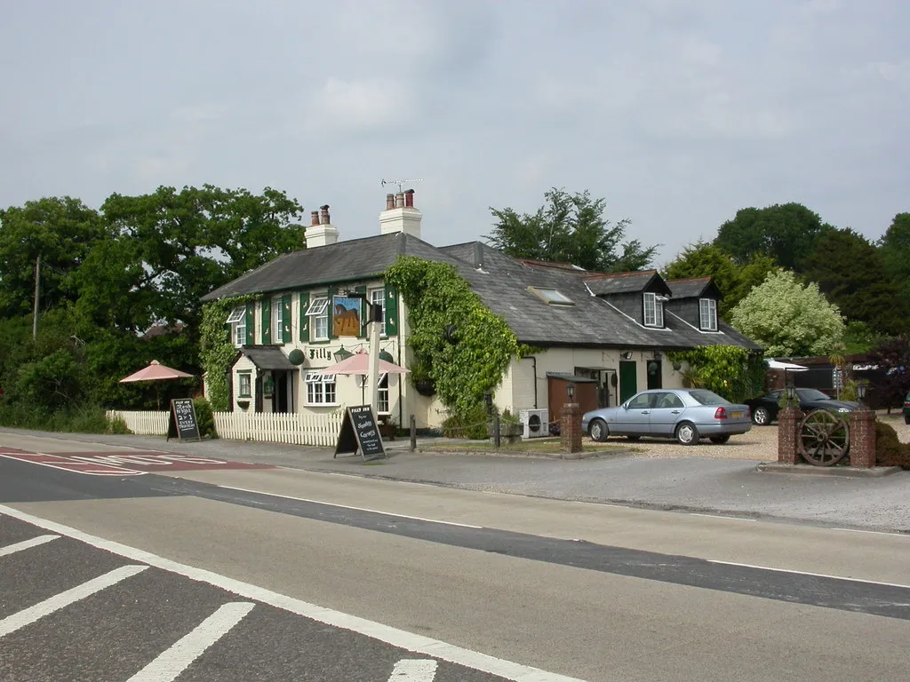 Photo showing: Setley, The Filly Inn