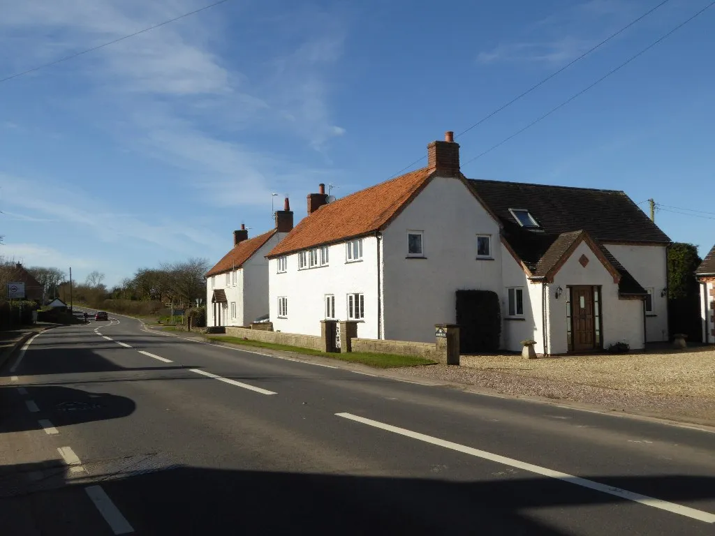 Photo showing: Houses in Pillerton Priors