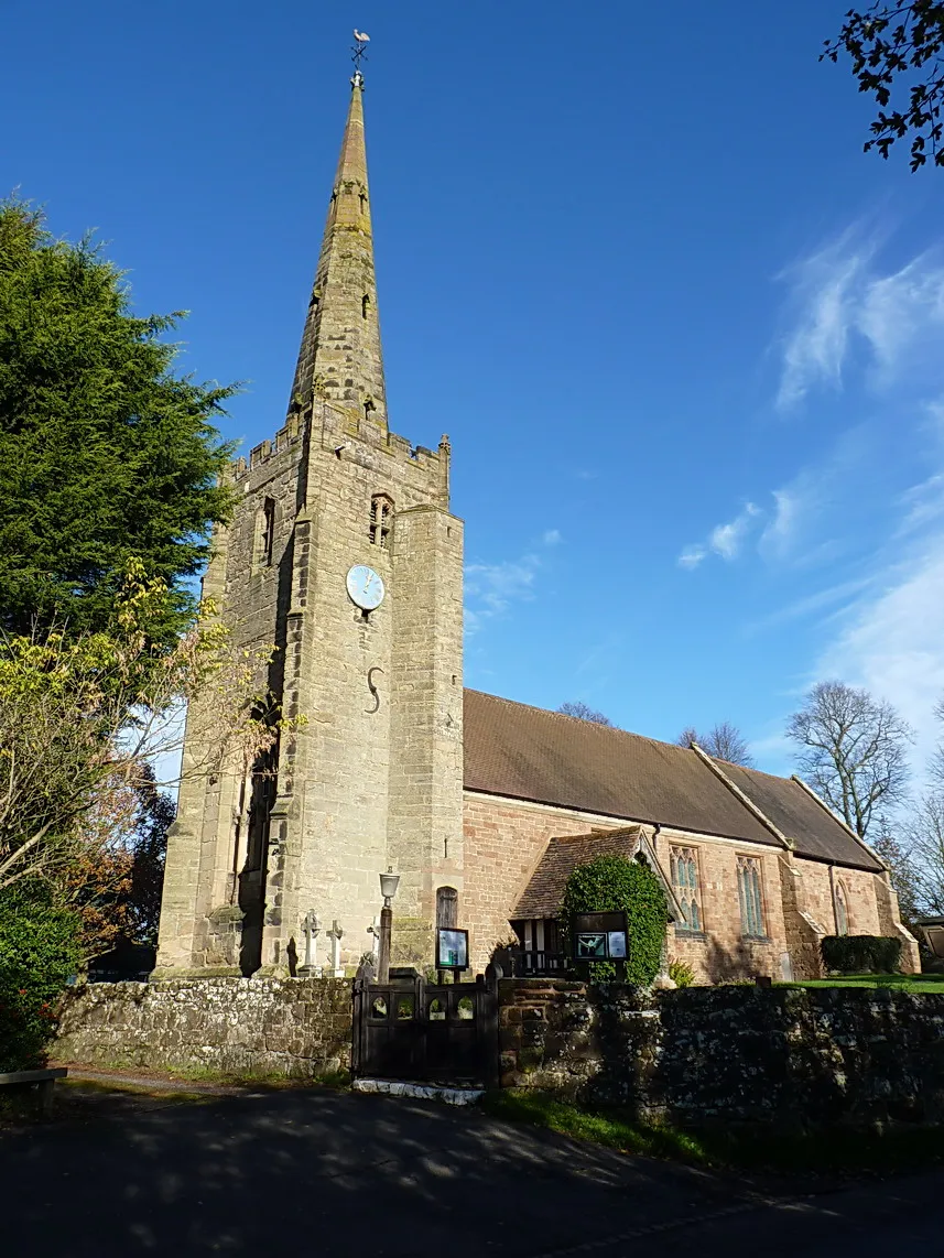 Photo showing: St Peter's church, Bickenhill