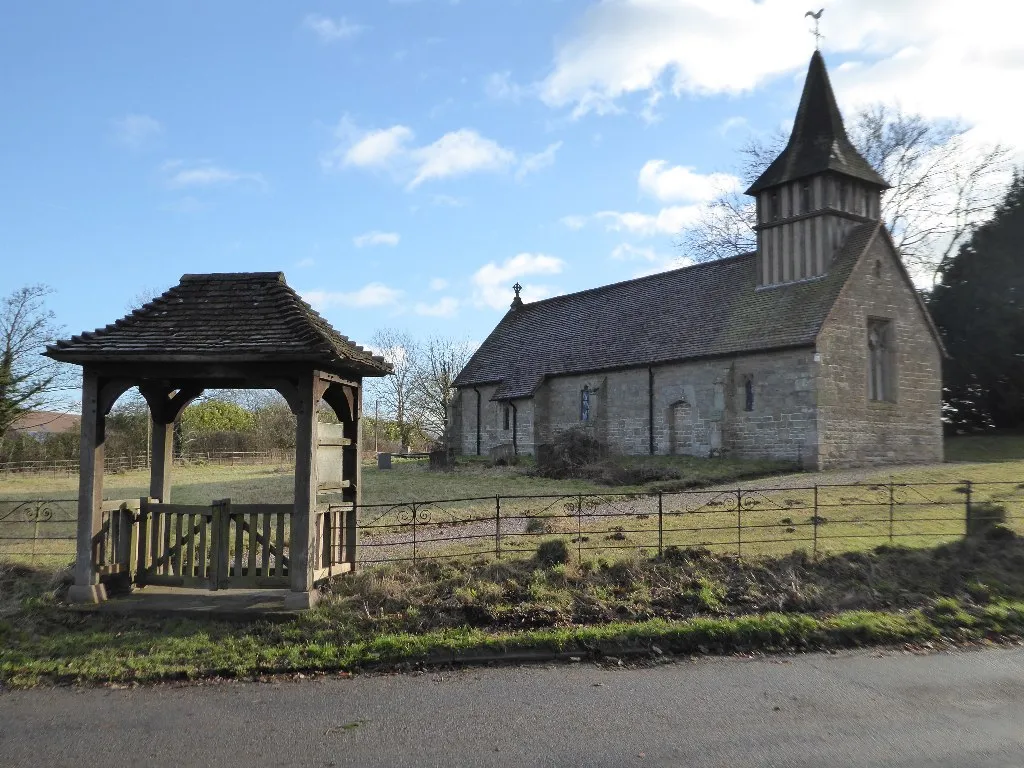 Photo showing: Lychgate and Oldberrow church