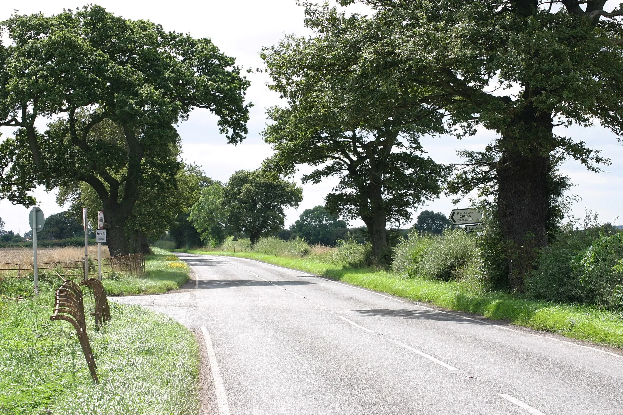 Photo showing: A513 Near Elford  (6)