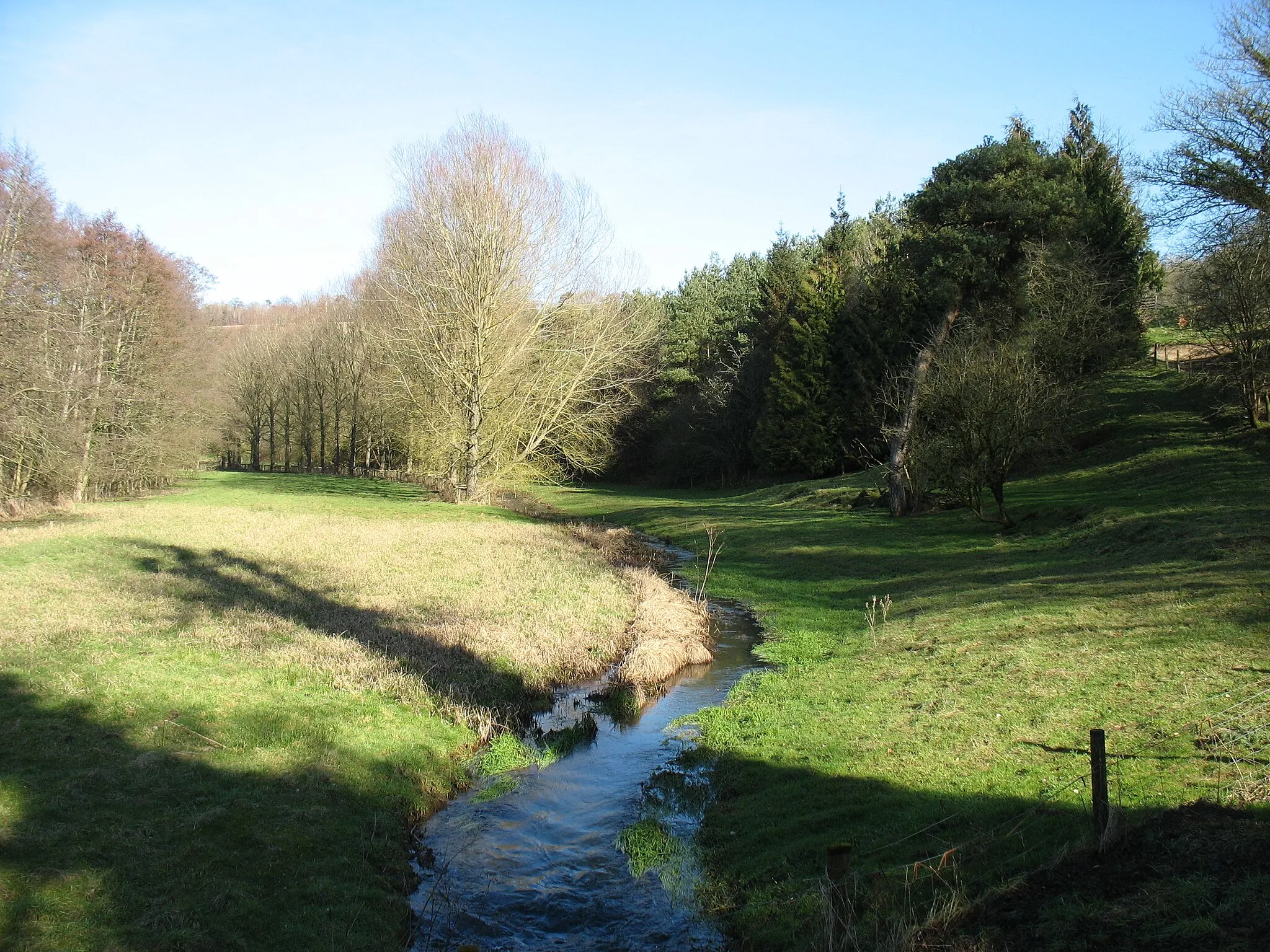 Photo showing: The infant River Windrush