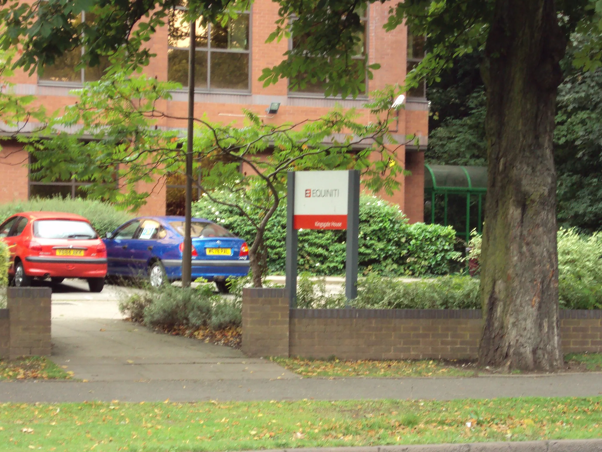 Photo showing: Offices of Equiniti, Pershore Road South, Kings Norton, Birmingham, England.