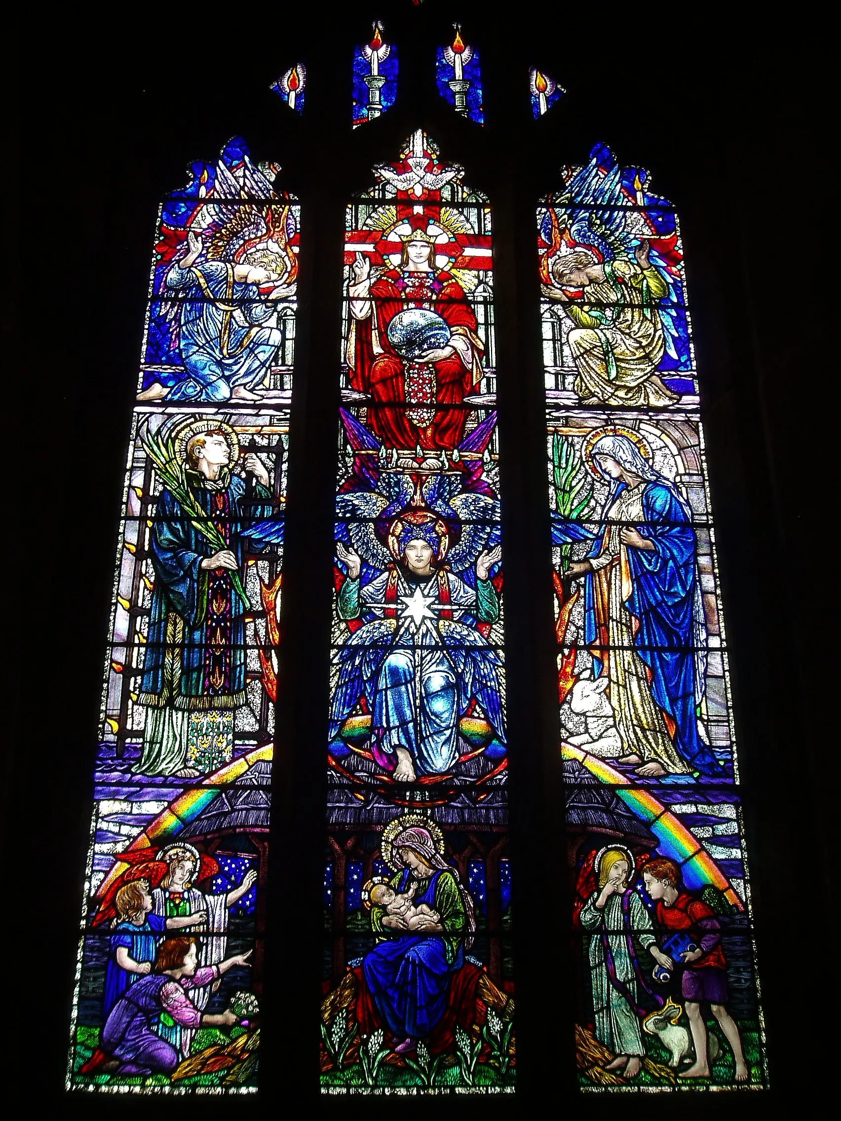 Photo showing: Three-light window by Karl Parsons in Ansley church