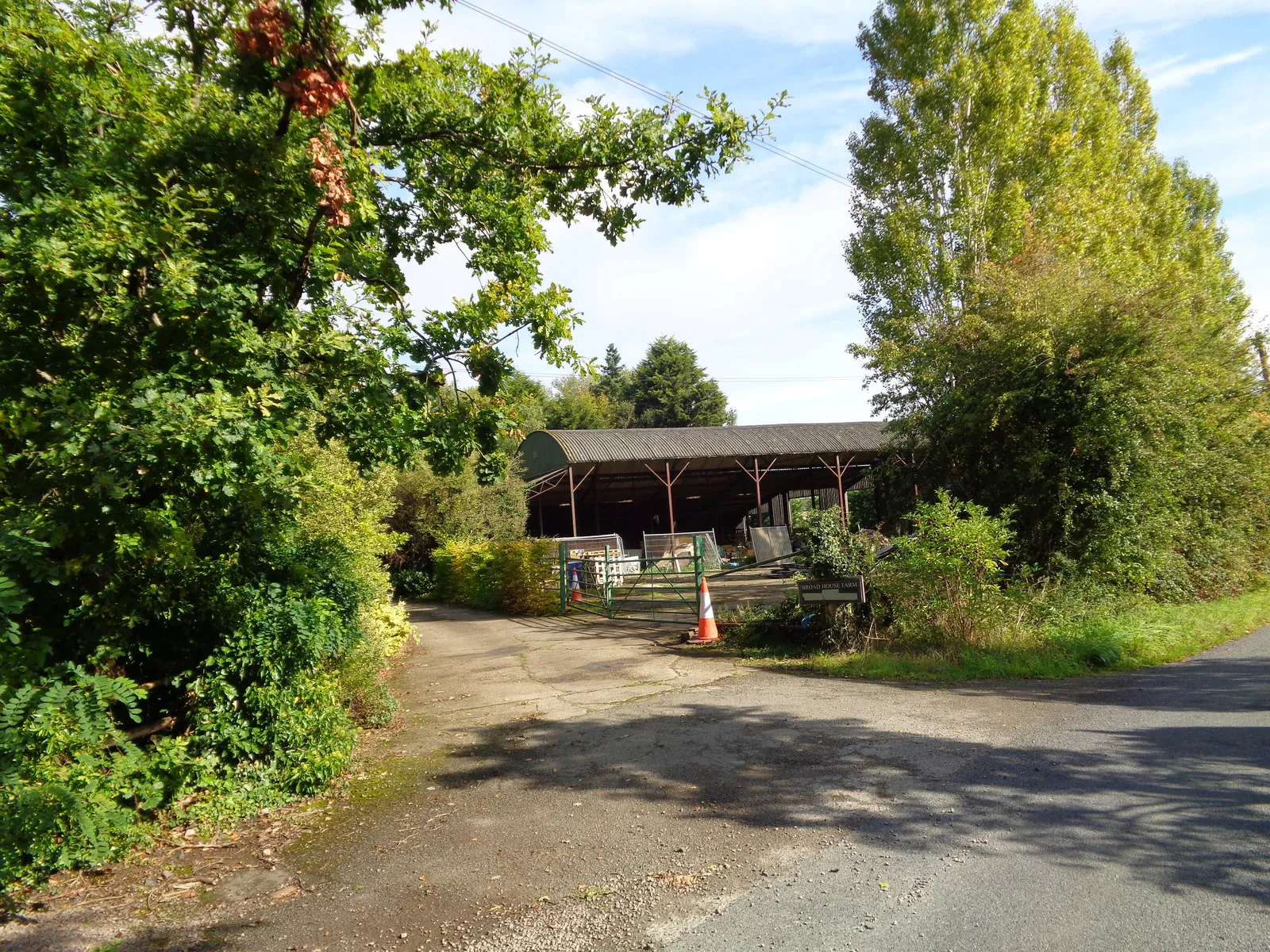 Photo showing: Broad House Farm, Broad Alley, Cutnall Green