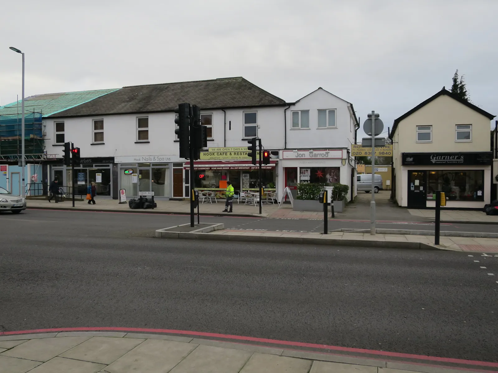 Photo showing: Shops on Hook Road