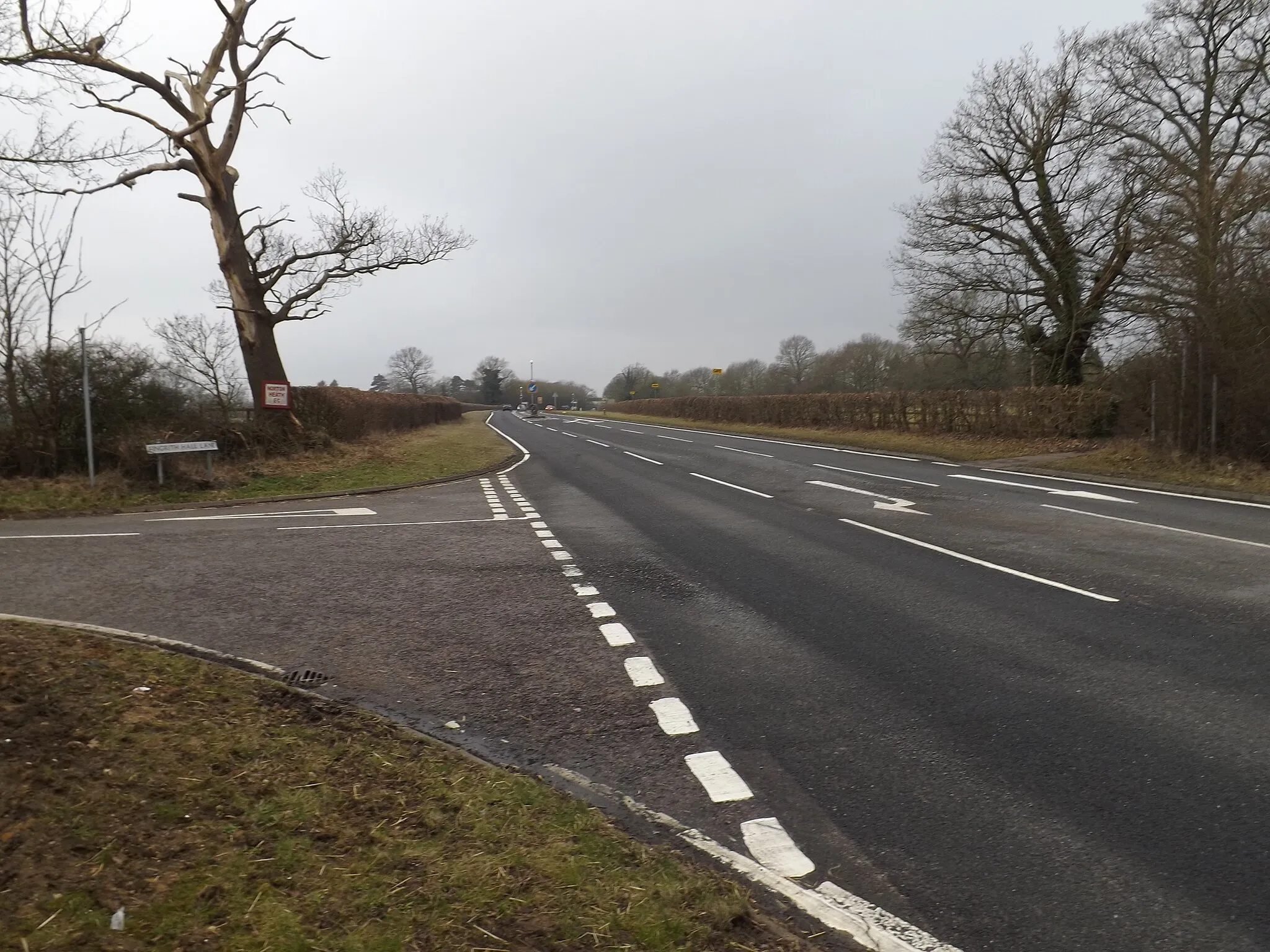 Photo showing: A414 Chelmsford Road, Norton Heath