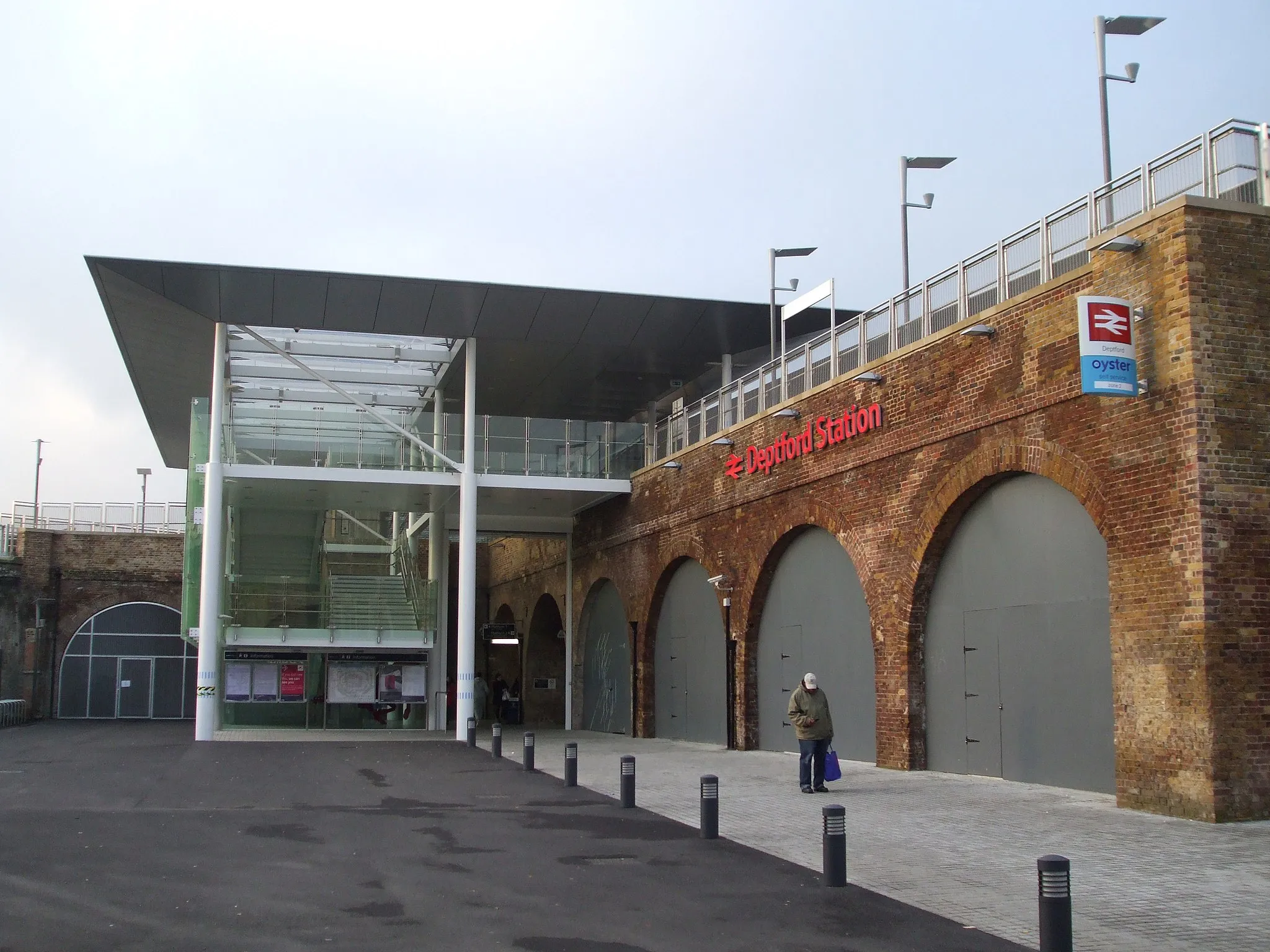 Photo showing: Deptford station new entrance, as seen in 2013