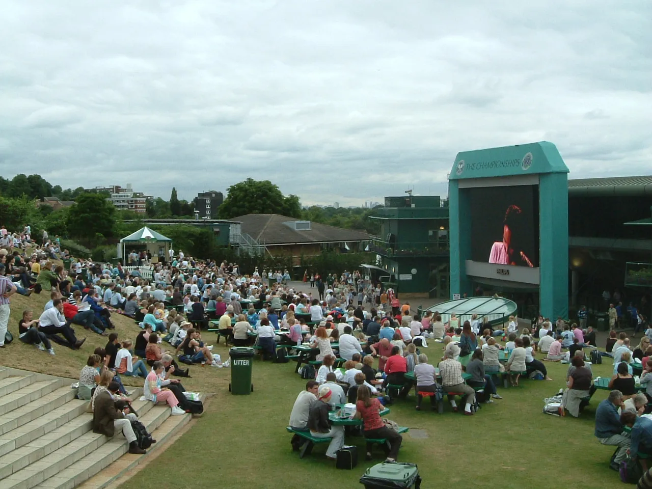 Photo showing: thumb|Henman Hill