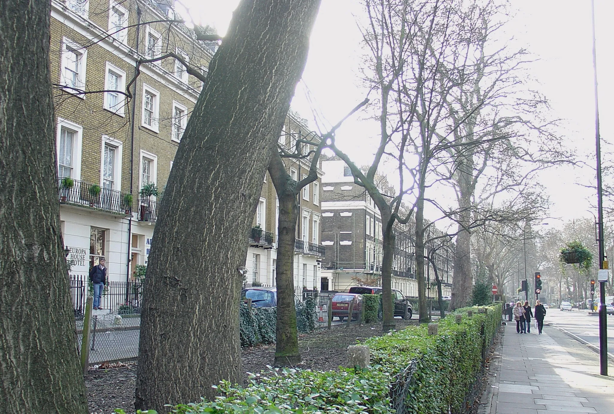 Photo showing: Sussex Gardens, Paddington. London