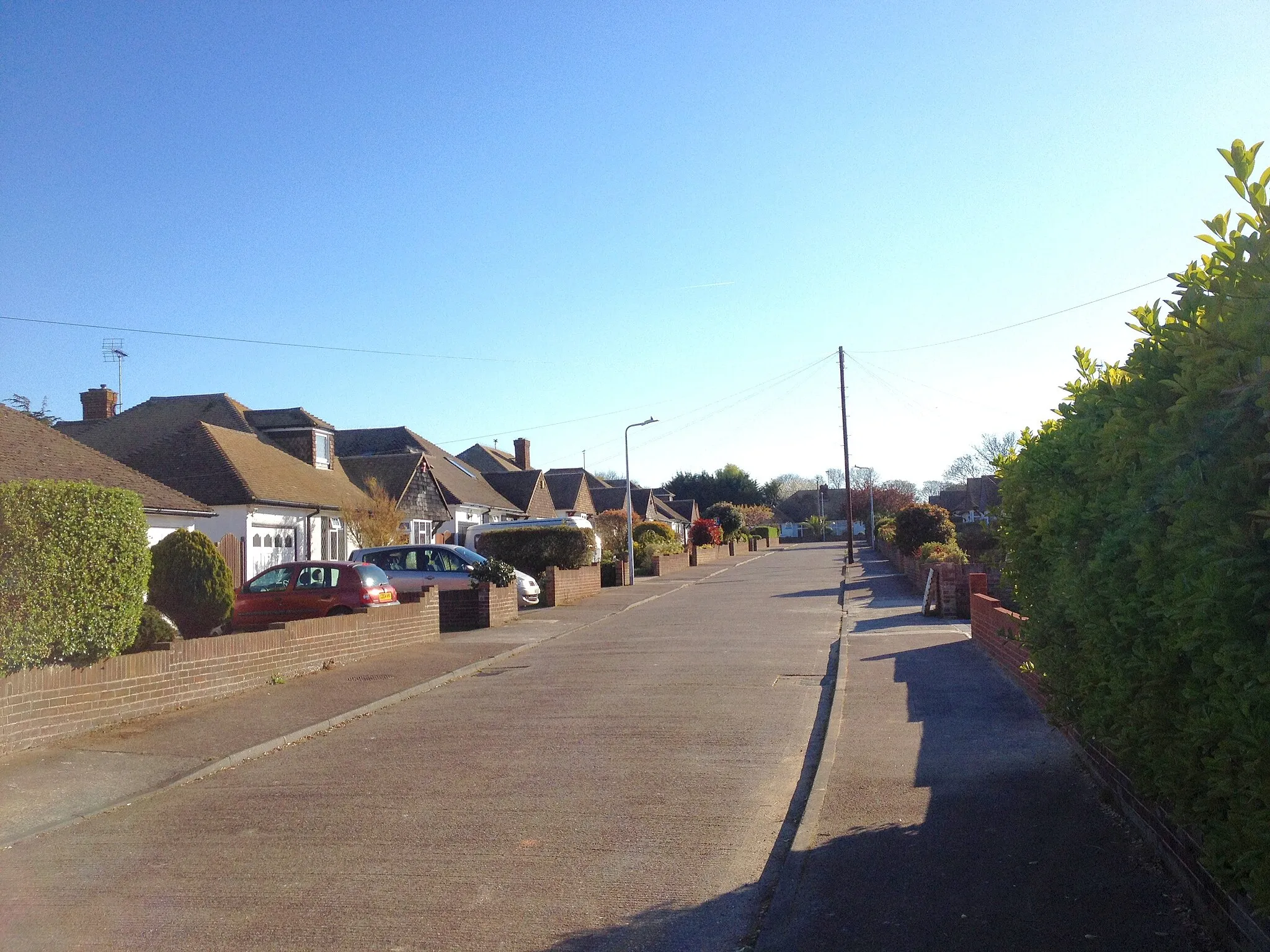 Photo showing: Capel Close, Kingsgate