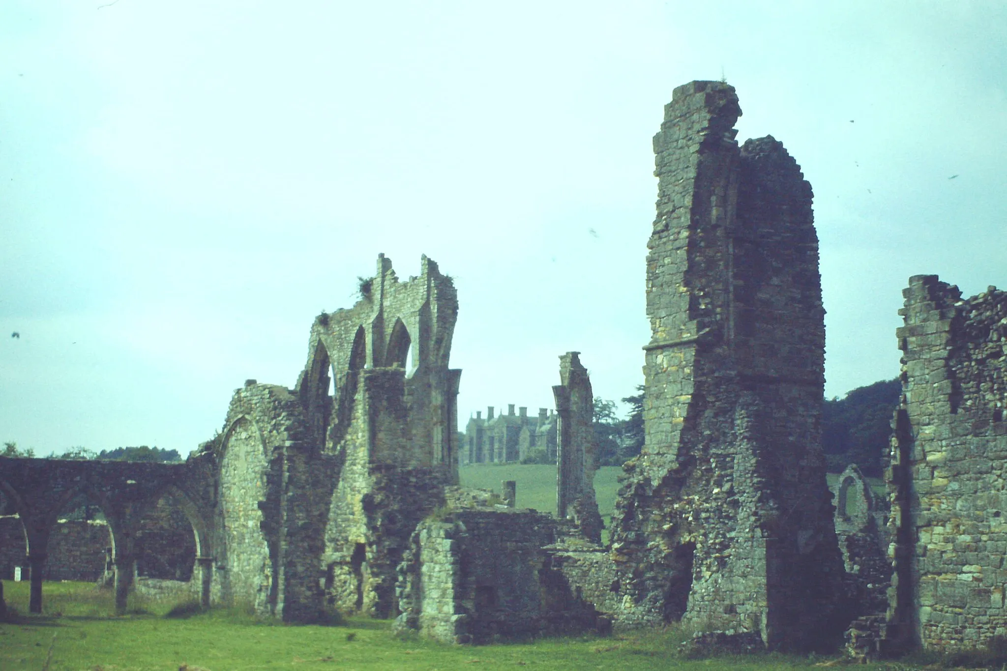 Photo showing: Bayham Abbey