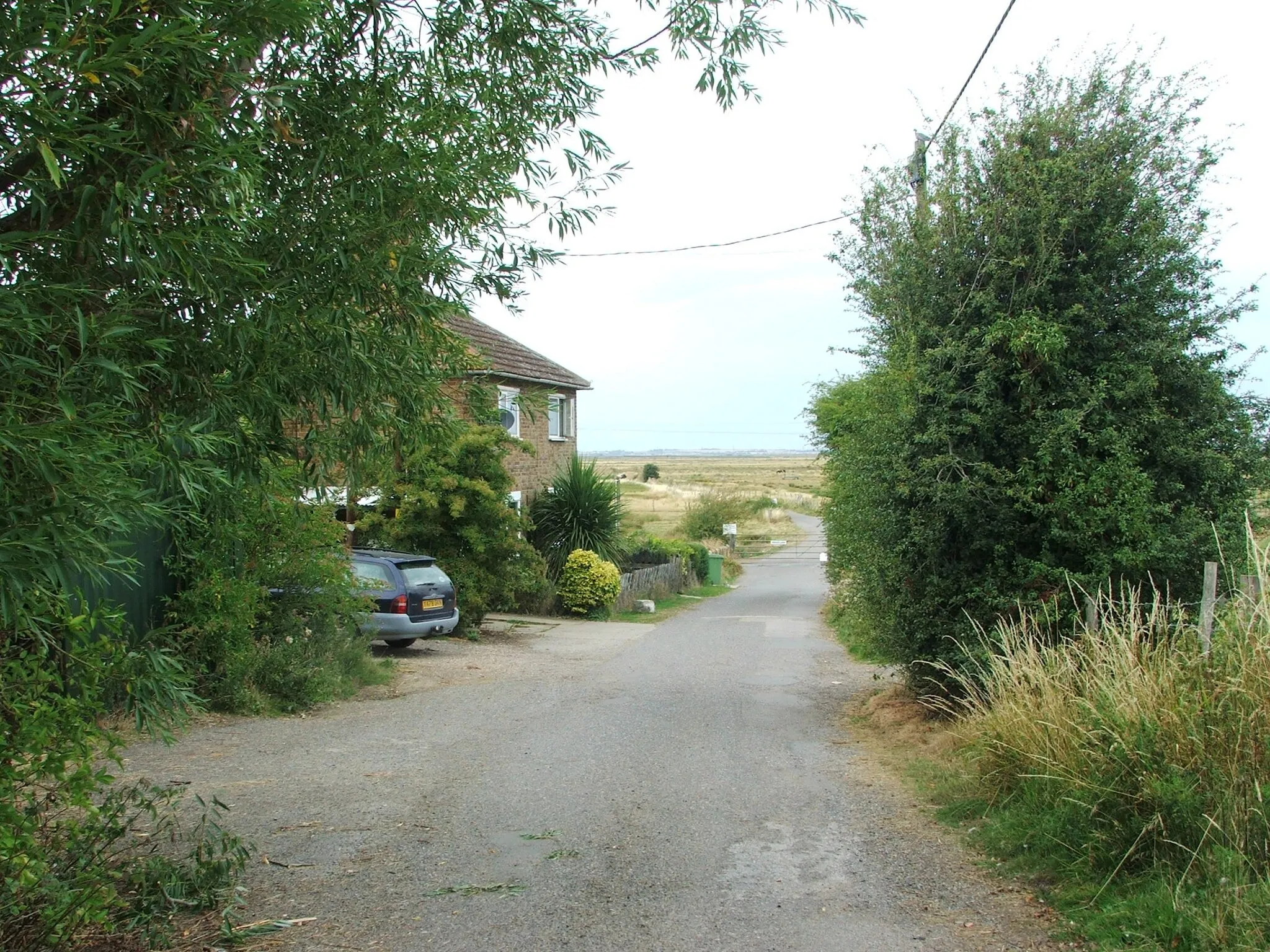 Photo showing: Chetney Cottages, Raspberry Hill Lane, near Iwade