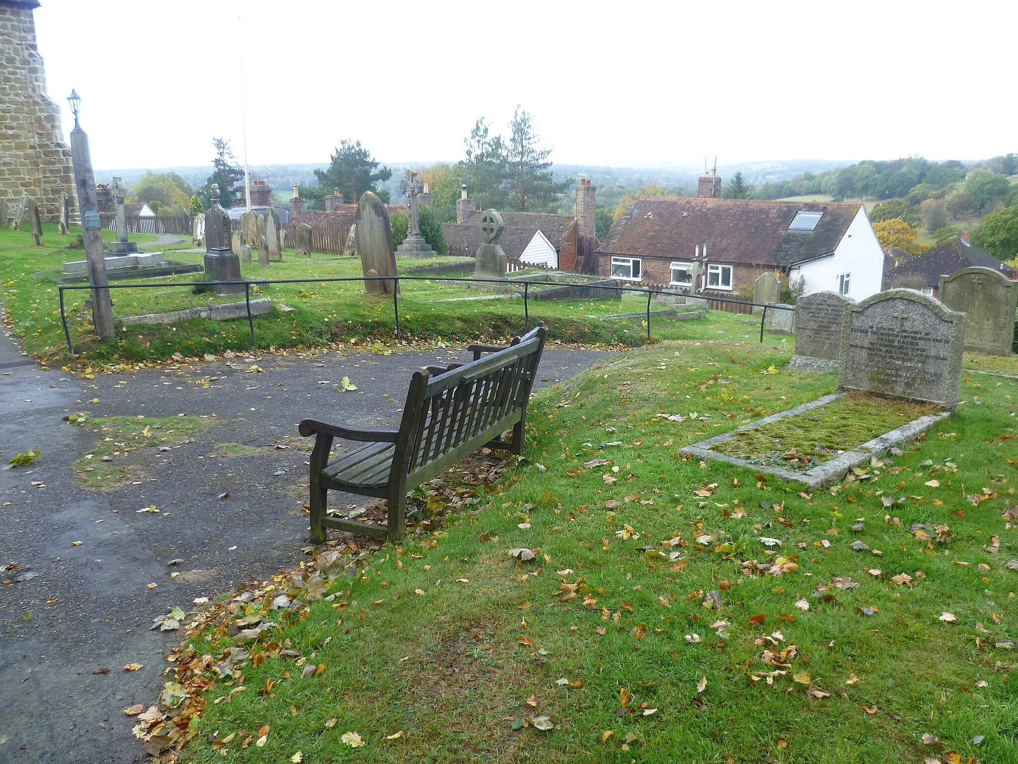 Photo showing: View from Bidborough Churchyard