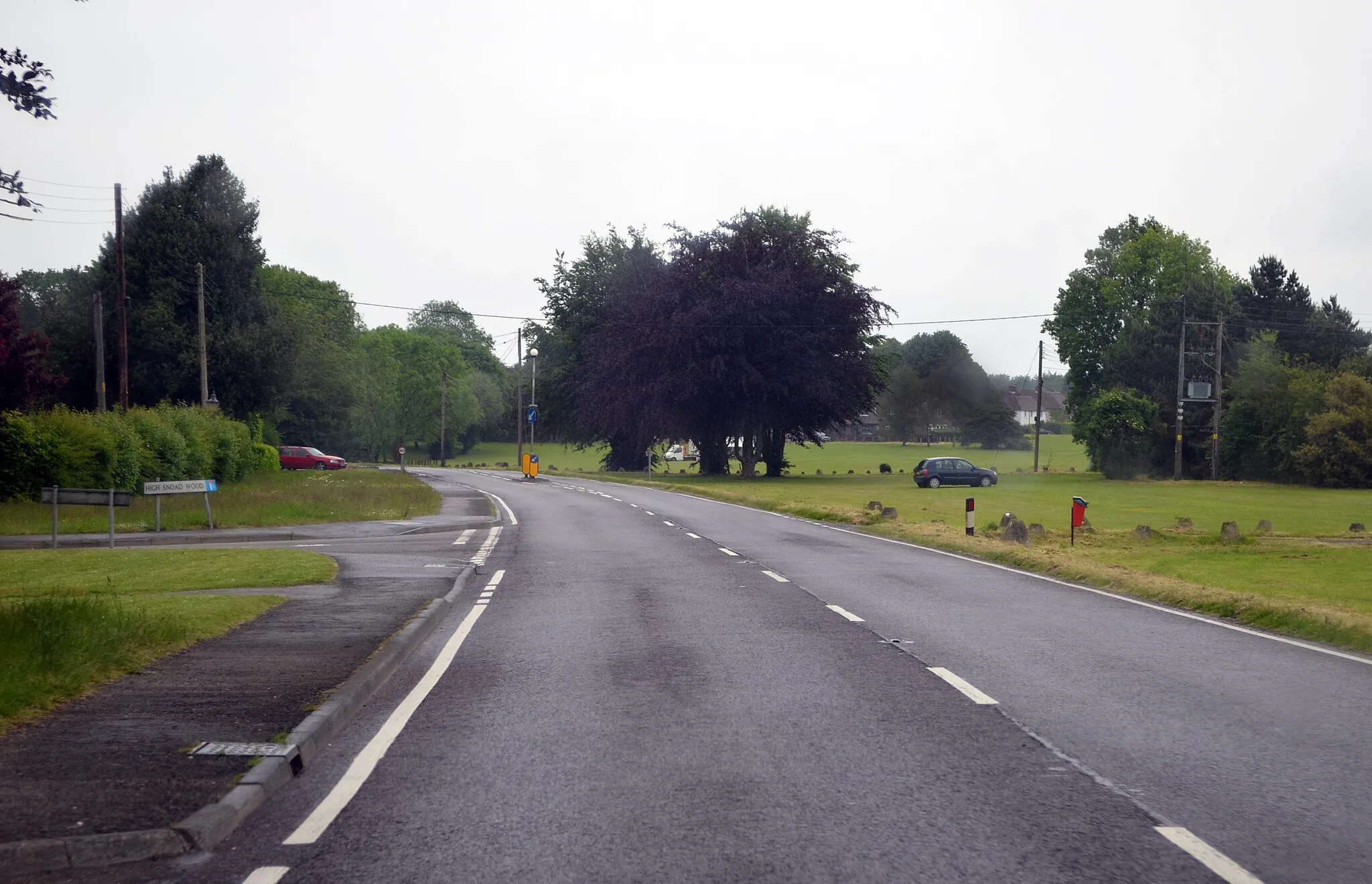 Photo showing: A252 at Challock Lees on a wet day