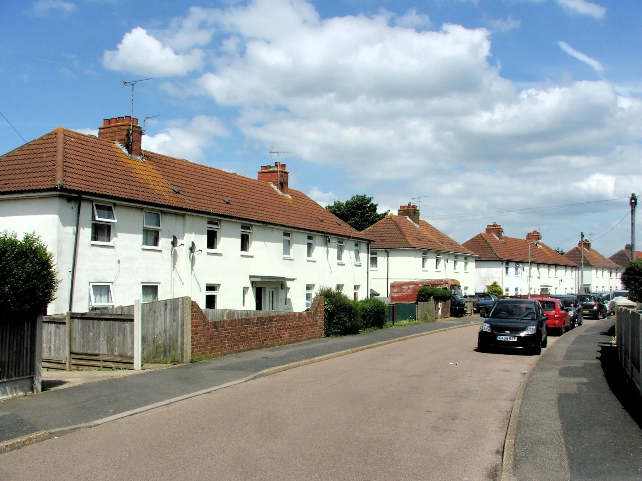 Photo showing: Bell Grove, Aylesham