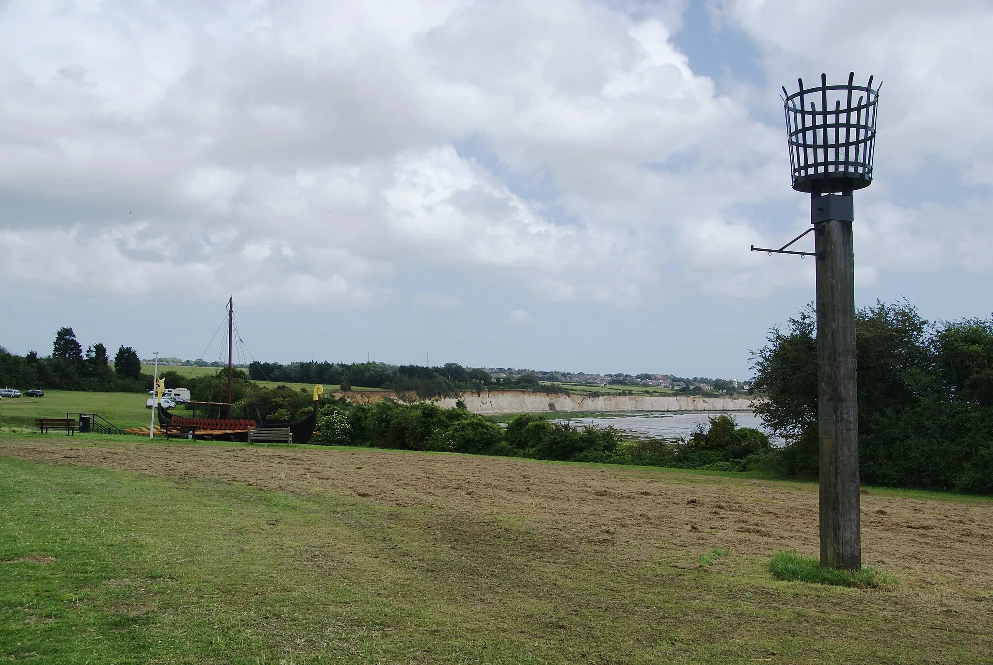 Photo showing: Beacon near the Viking Ship