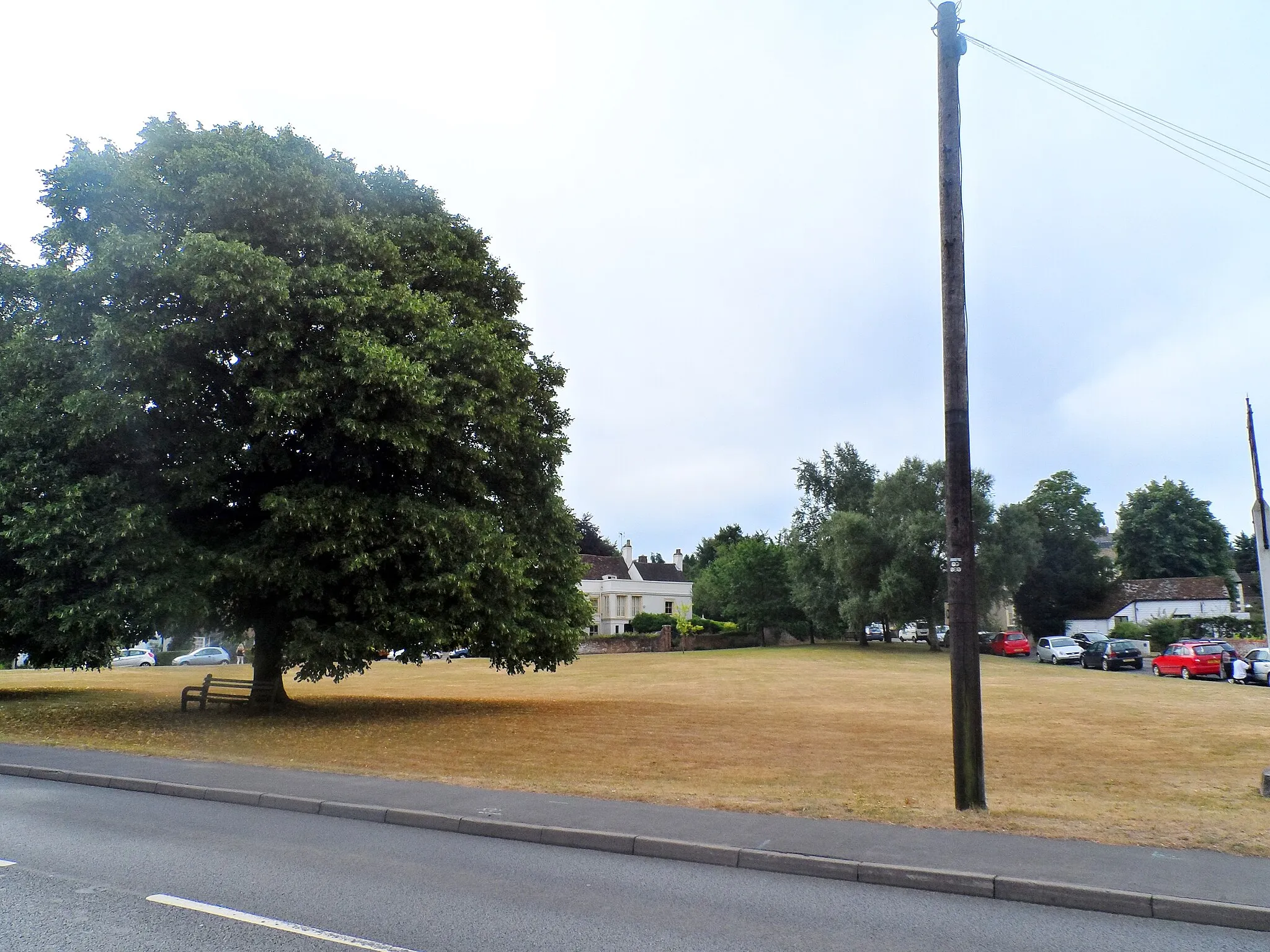 Photo showing: Bessels Green, Riverhead