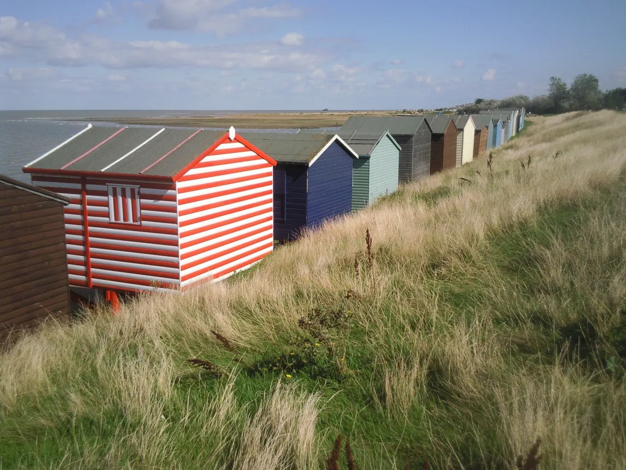 Photo showing: Back of beach huts at Swalecliffe