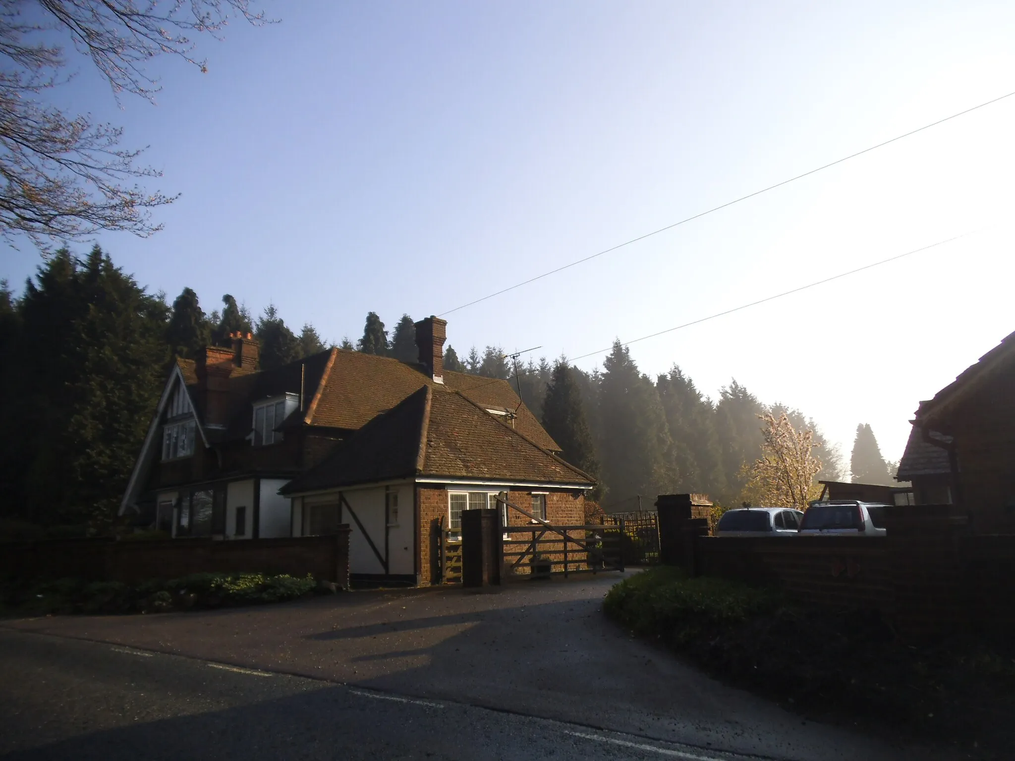 Photo showing: Cottage on Westerham Hill