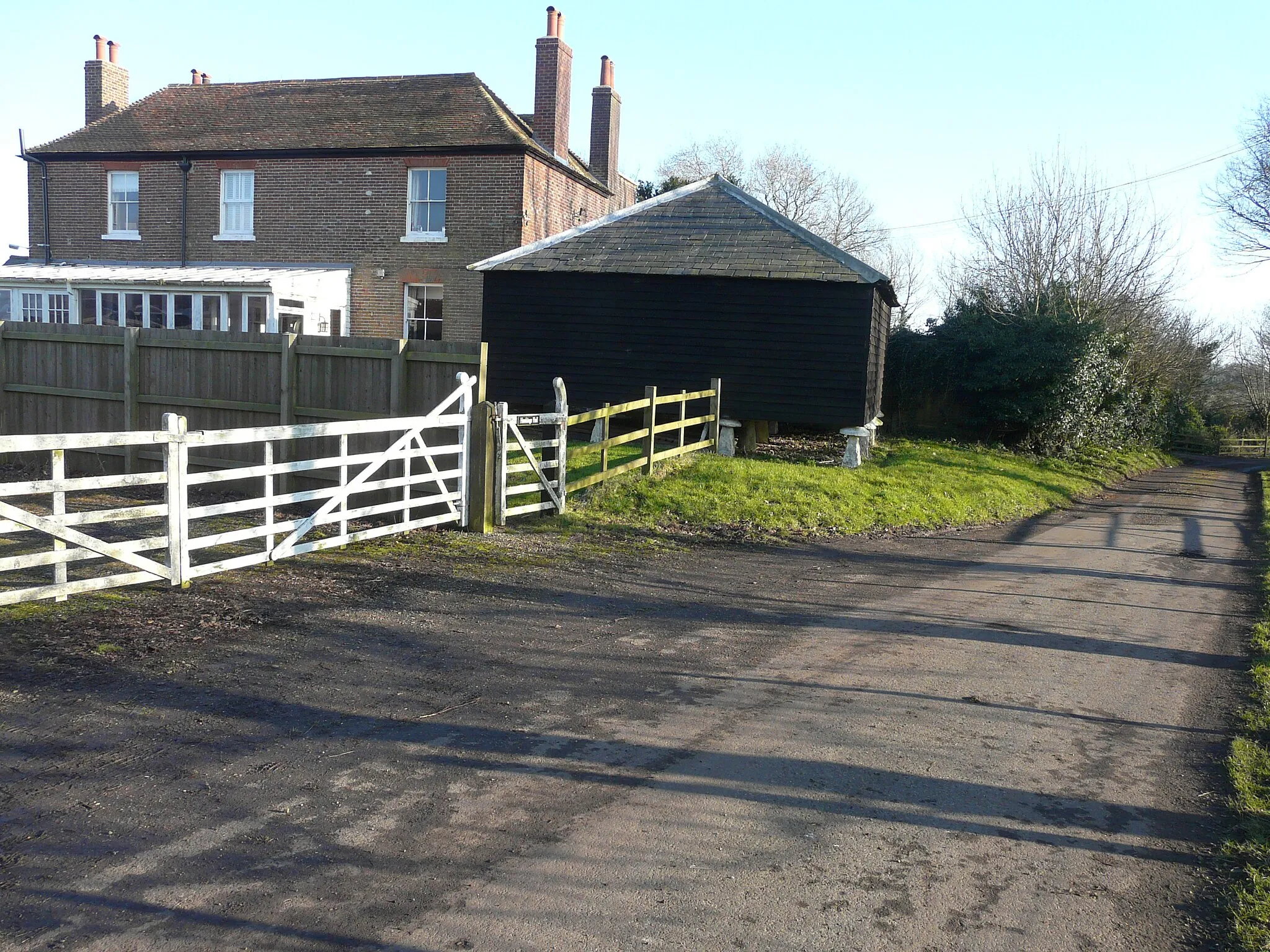 Photo showing: Hawkinge Hall