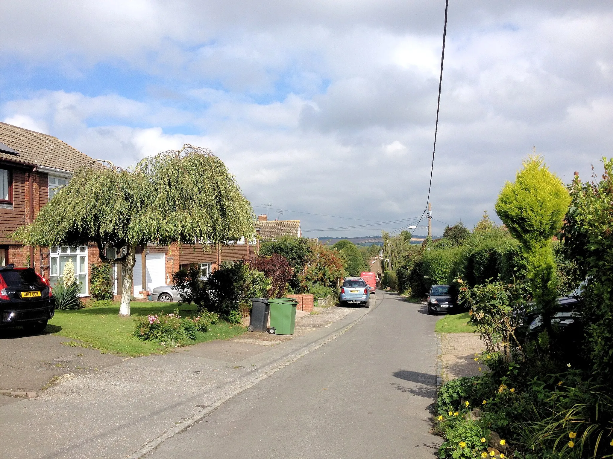 Photo showing: School Lane, Platts Heath