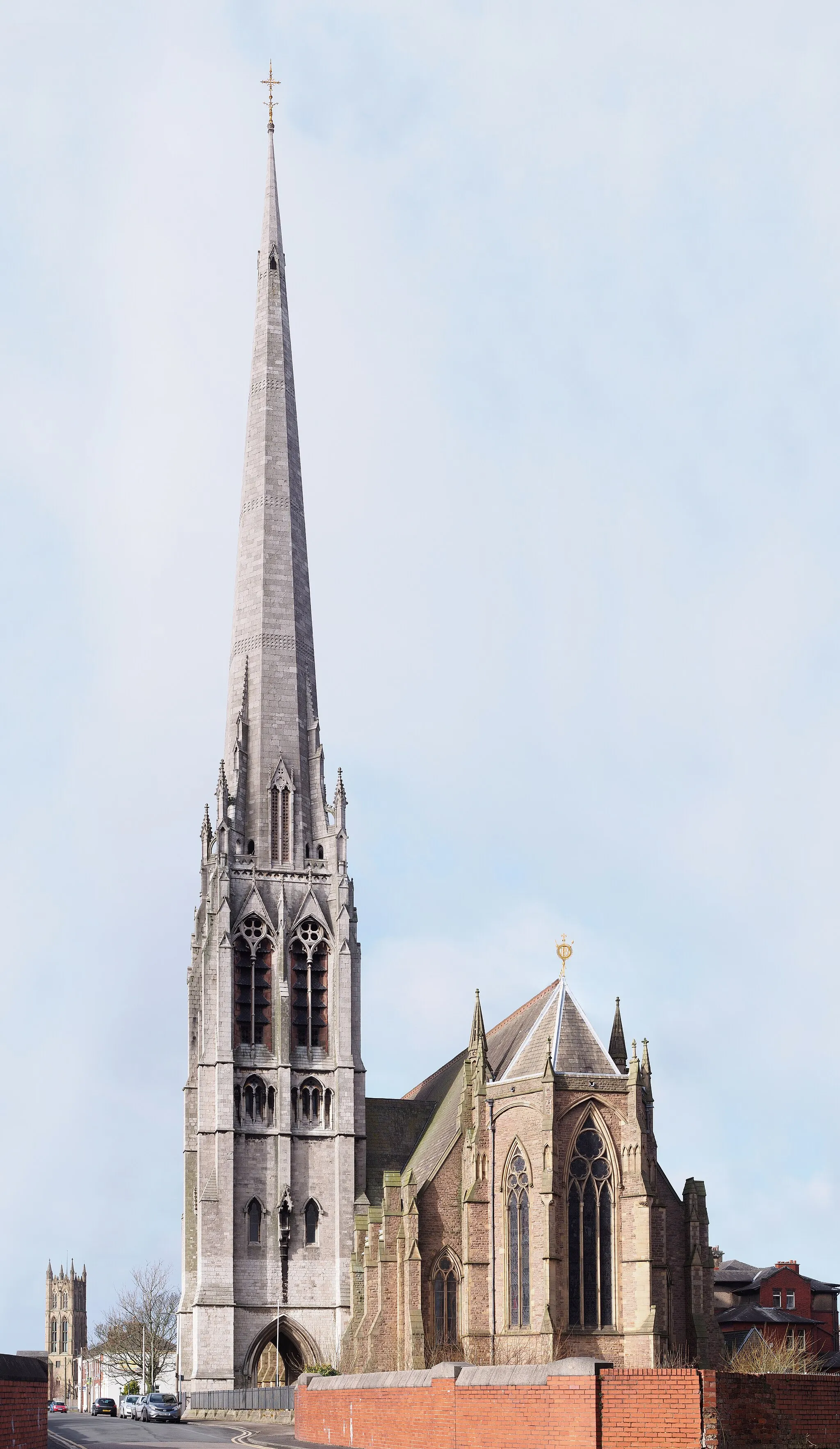 Photo showing: Roman Catholic church of St Walburge, Preston, Lancashire, seen from the east