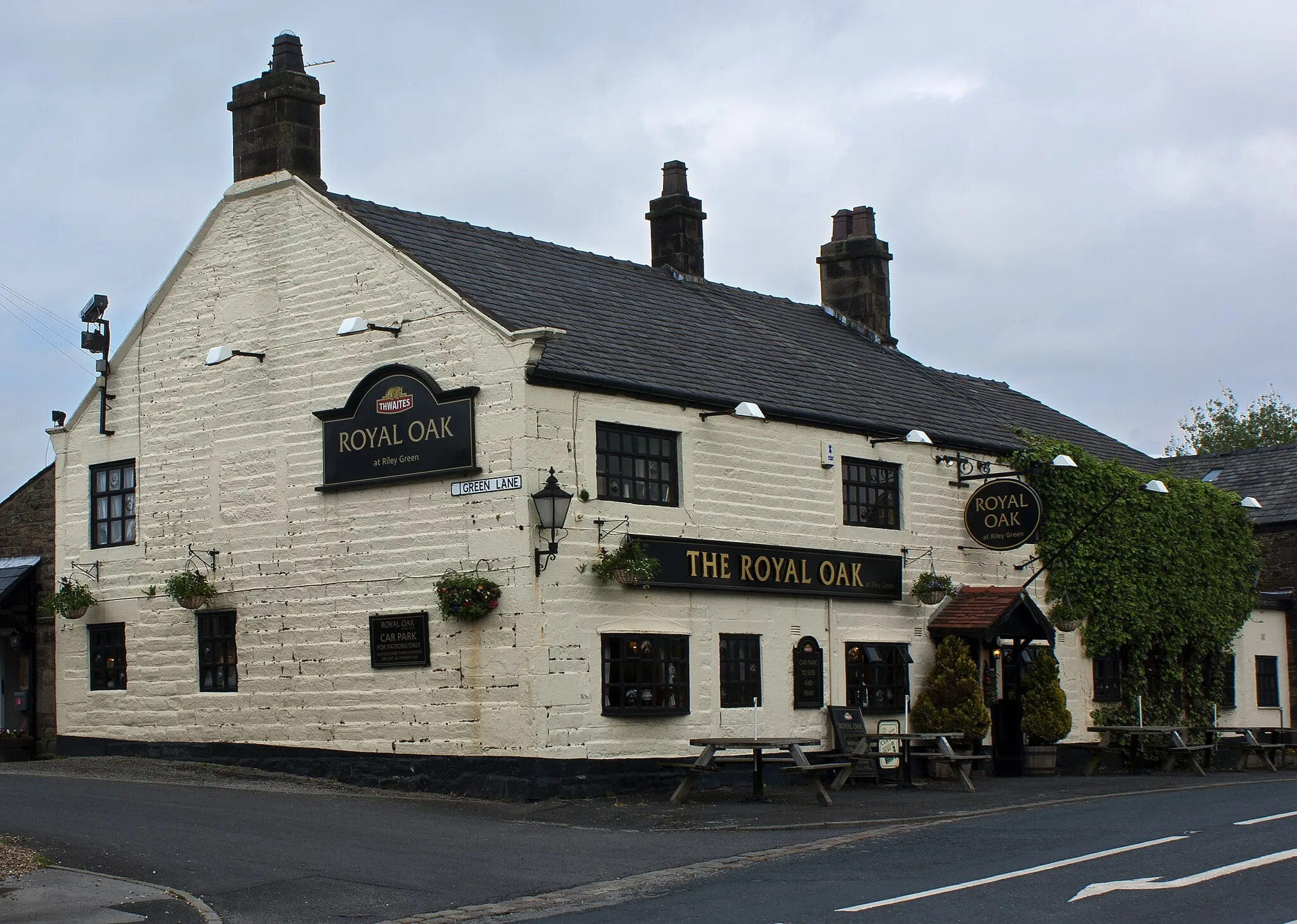 Photo showing: The Royal Oak