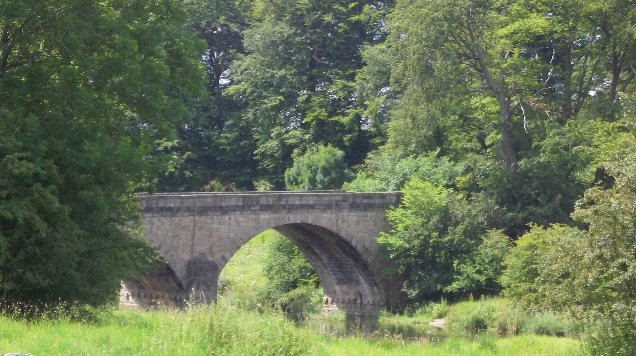 Photo showing: "CCL Mitton Bridge" over the River Ribble at Mitton
