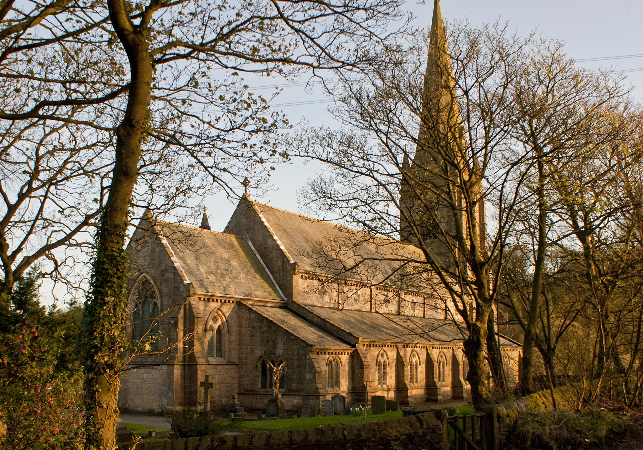 Photo showing: St Peter's Church, Belmont