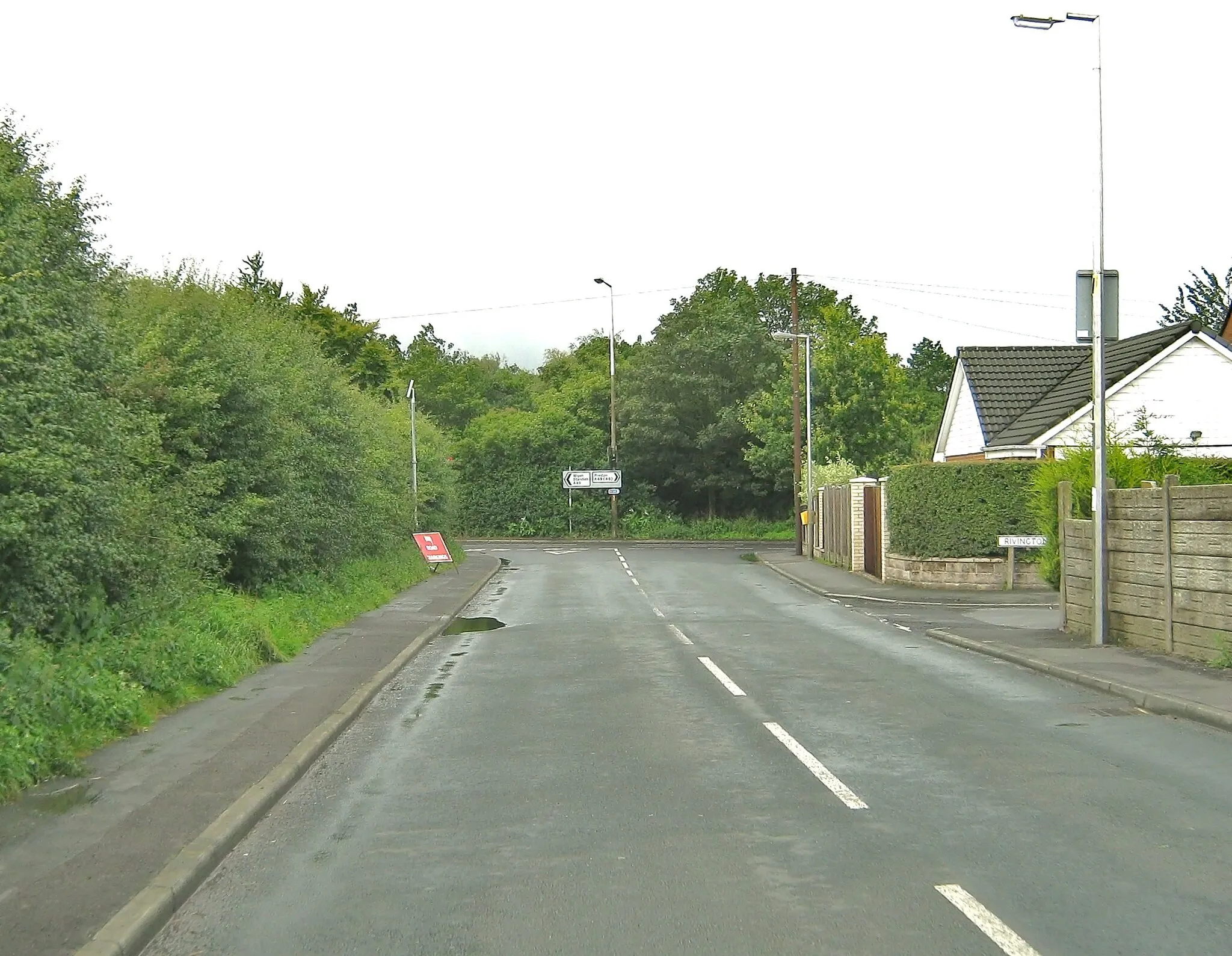 Photo showing: Junction of Coppull Moor Lane and the A49