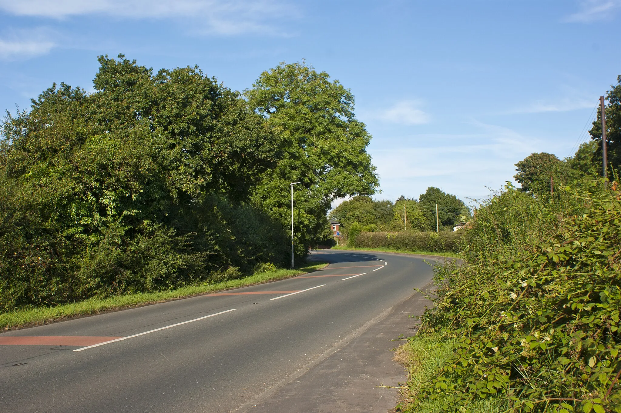 Photo showing: A bend on the A581