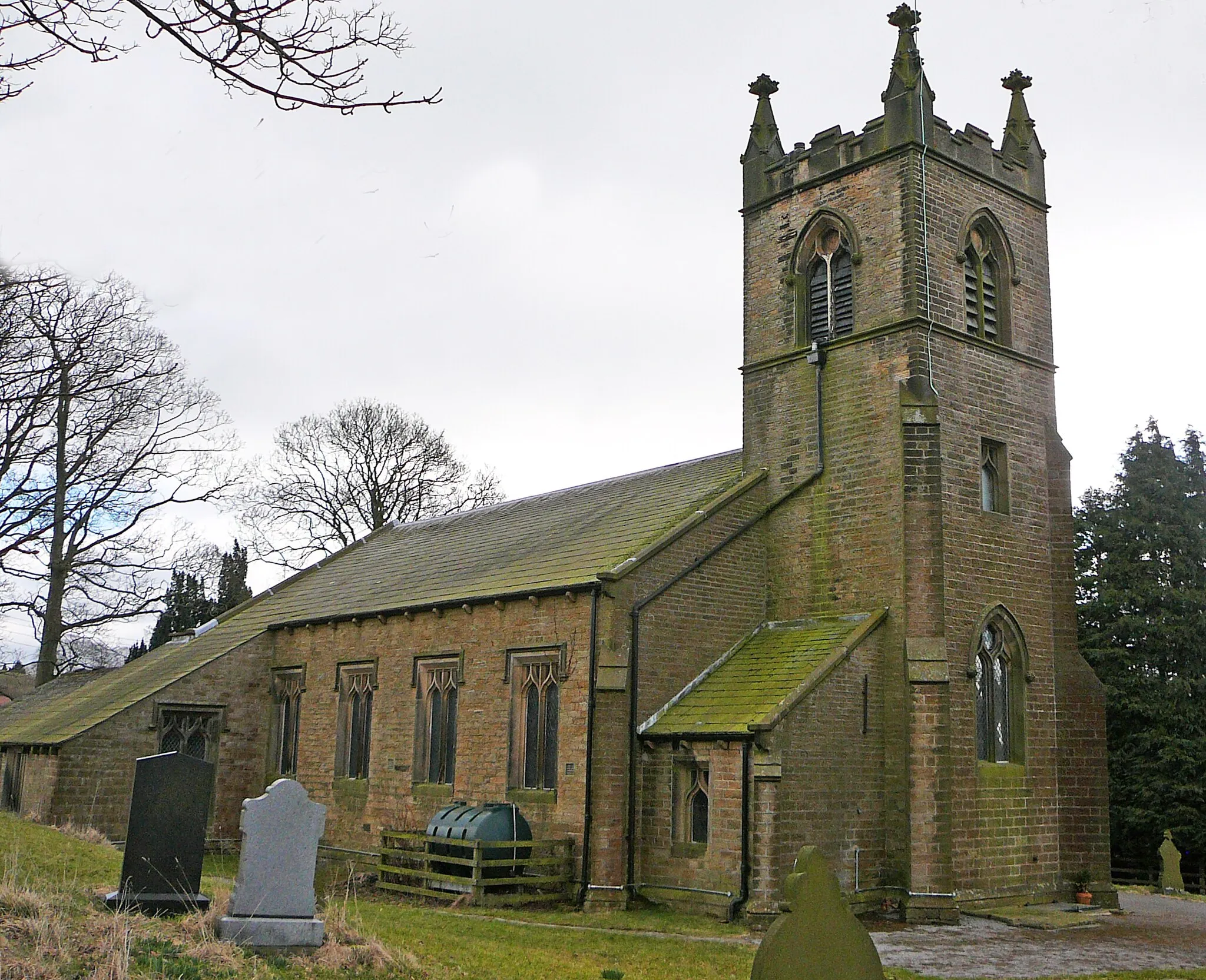Photo showing: Christ Church parish church, Lothersdale, North Yorkshire, seen from the northwest